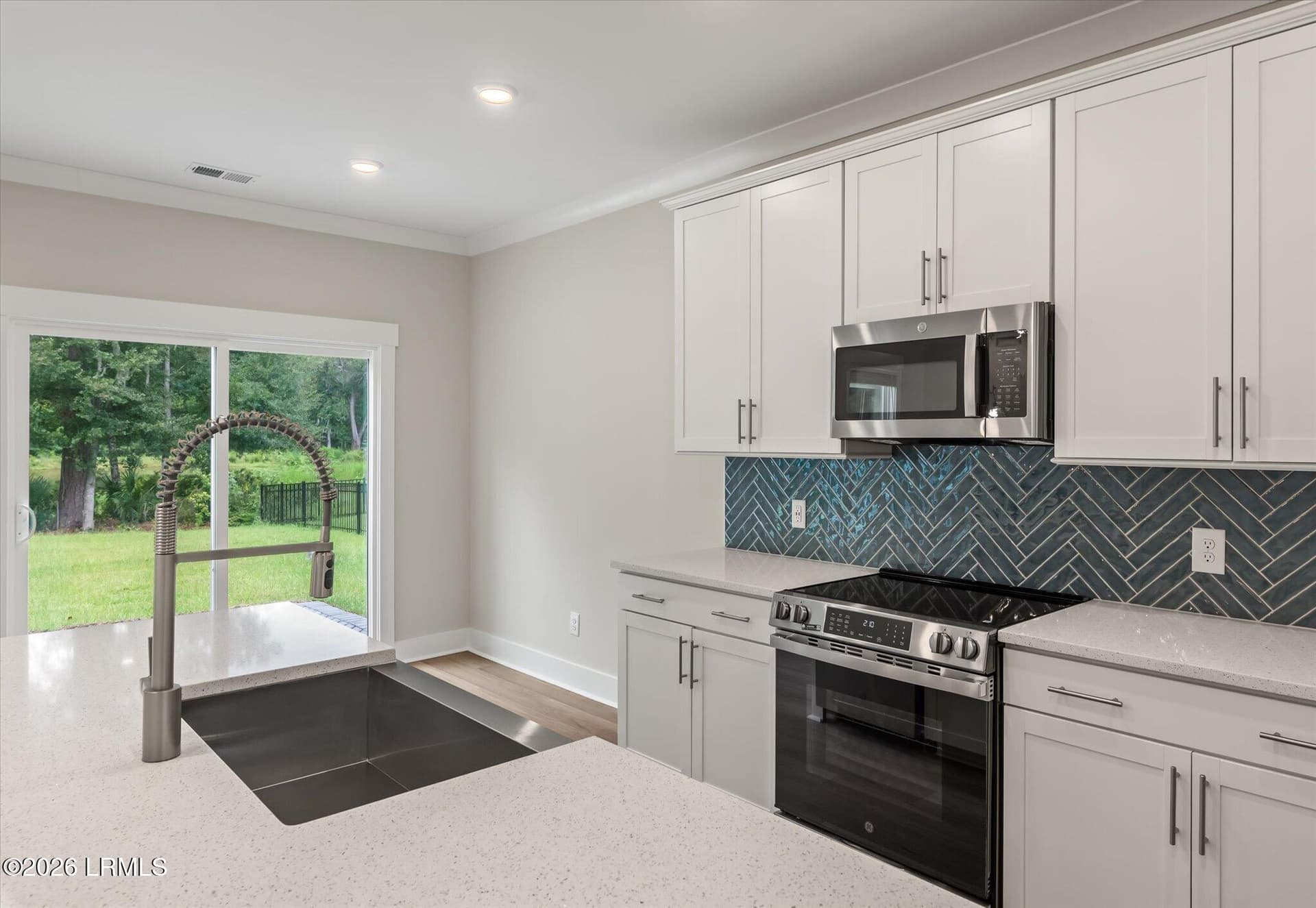 13-27 Fairfield-13 - 27 Fairfield Road, Beaufort, SC 29907