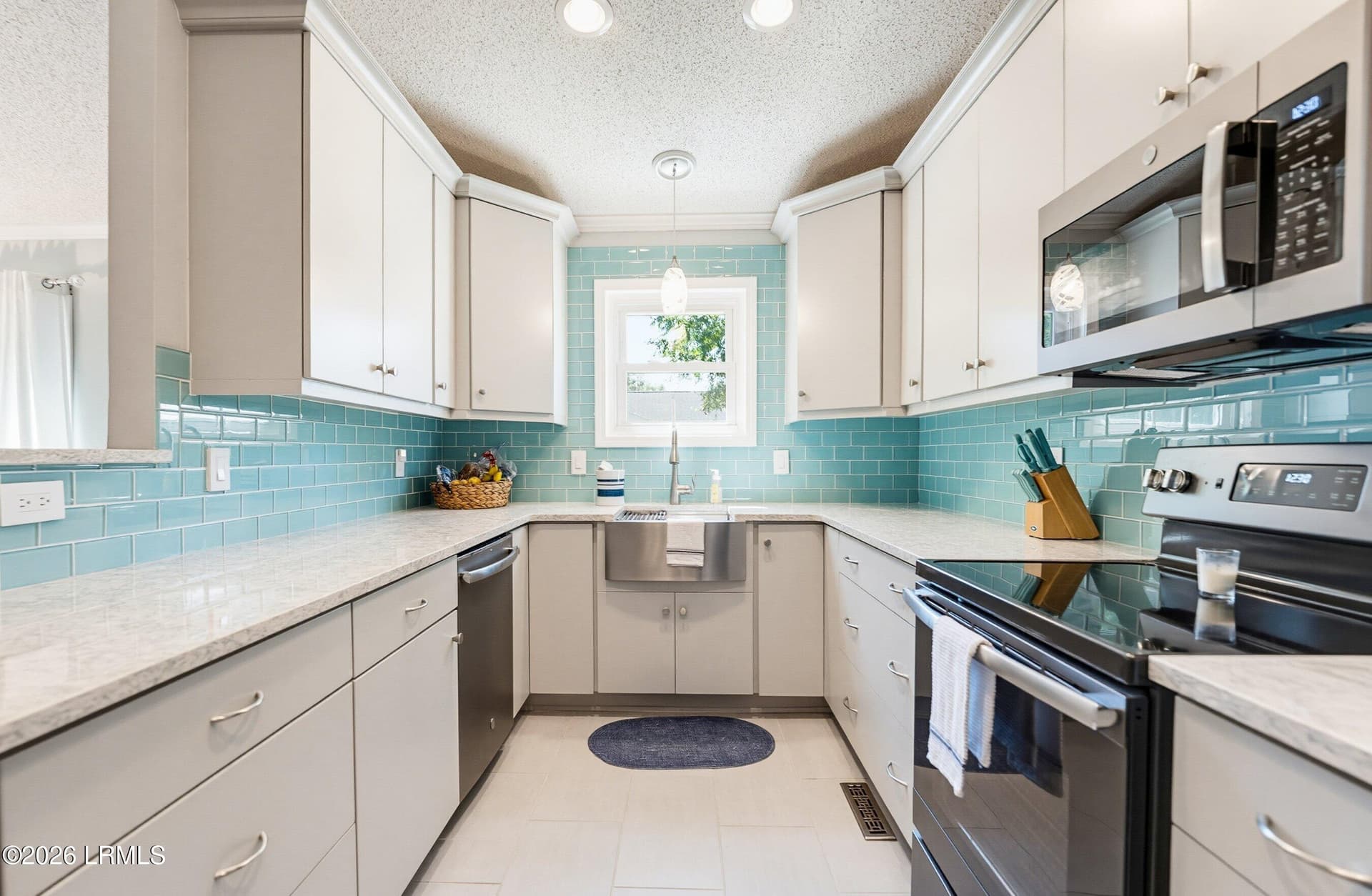 DSC03645-141-1.jpg-SMALL - 47 White Pond Boulevard, Beaufort, SC 29902