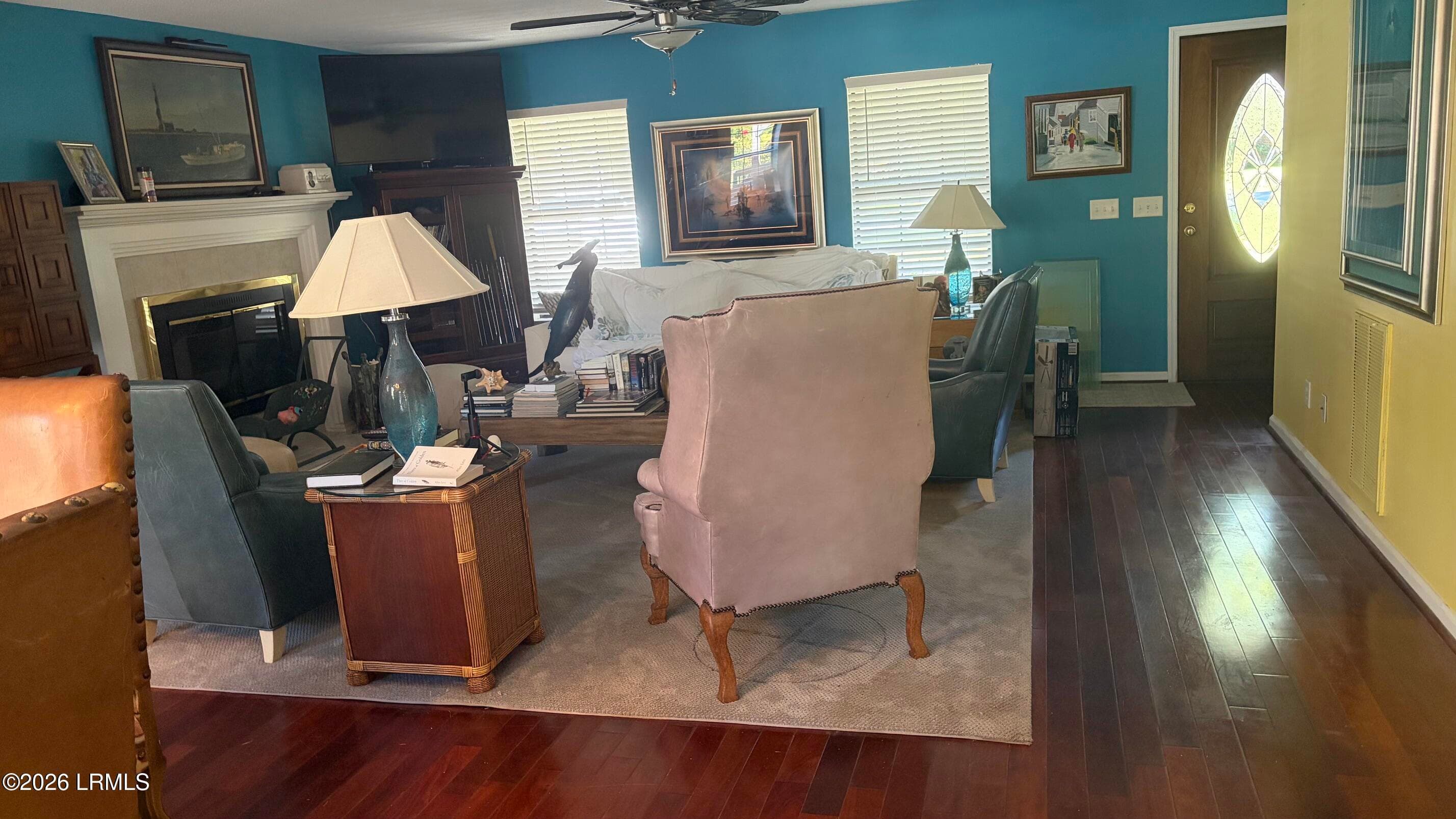less furniture - 2 Audubon Road, Beaufort, SC 29907