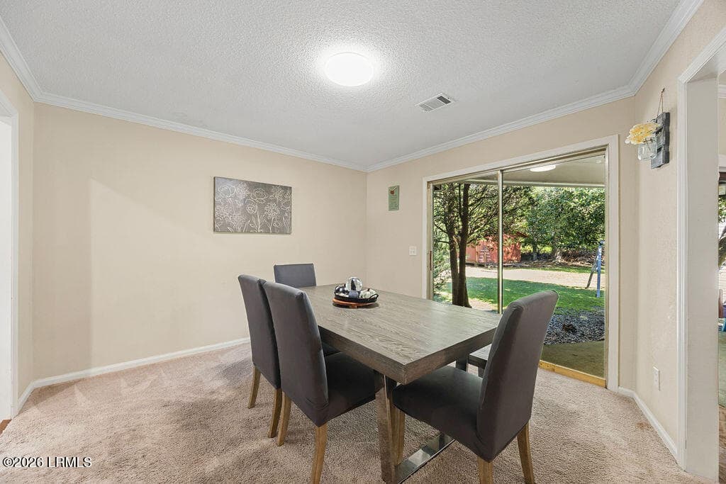 Dining - 402 Mcdill Lane, Hampton, SC 29924, Hampton