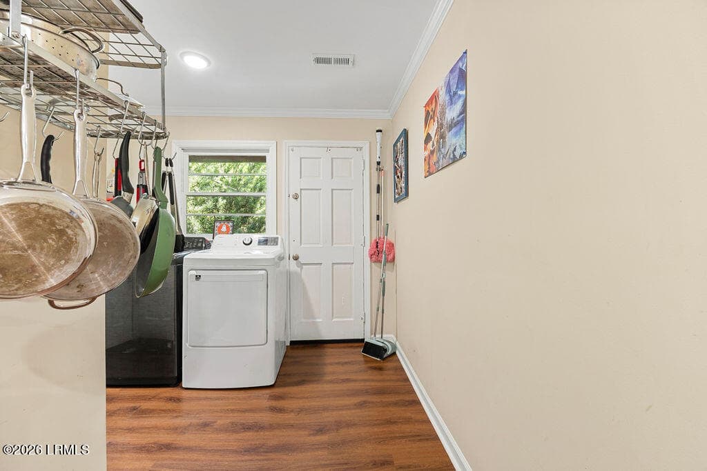 Laundry - 402 Mcdill Lane, Hampton, SC 29924, Hampton