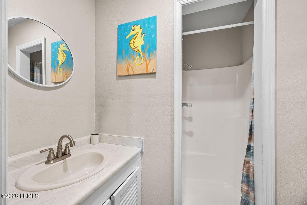 Guest Bath - 402 Mcdill Lane, Hampton, SC 29924, Hampton