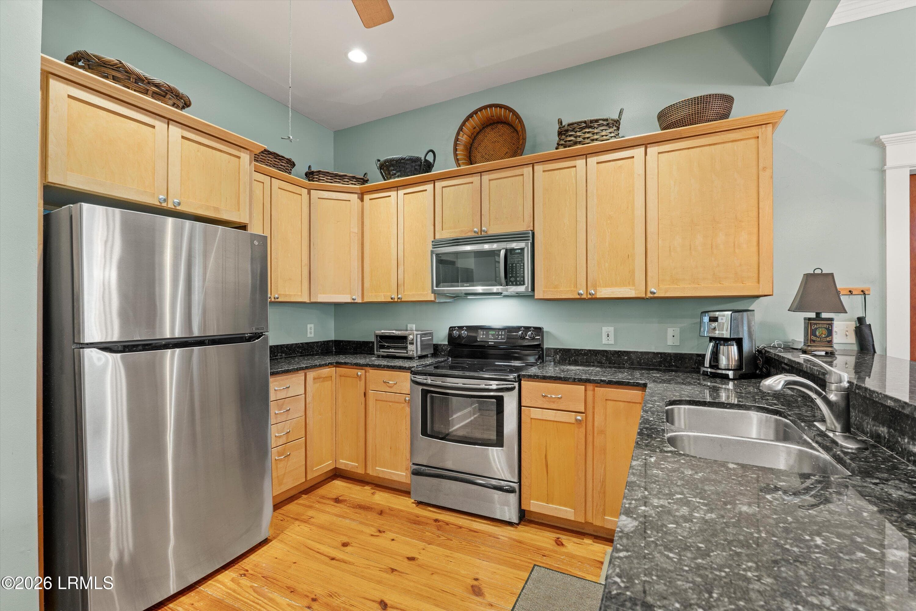 10-149 Willow Point Rd - 149 Willow Point Road, Beaufort, SC 29906, Beaufort