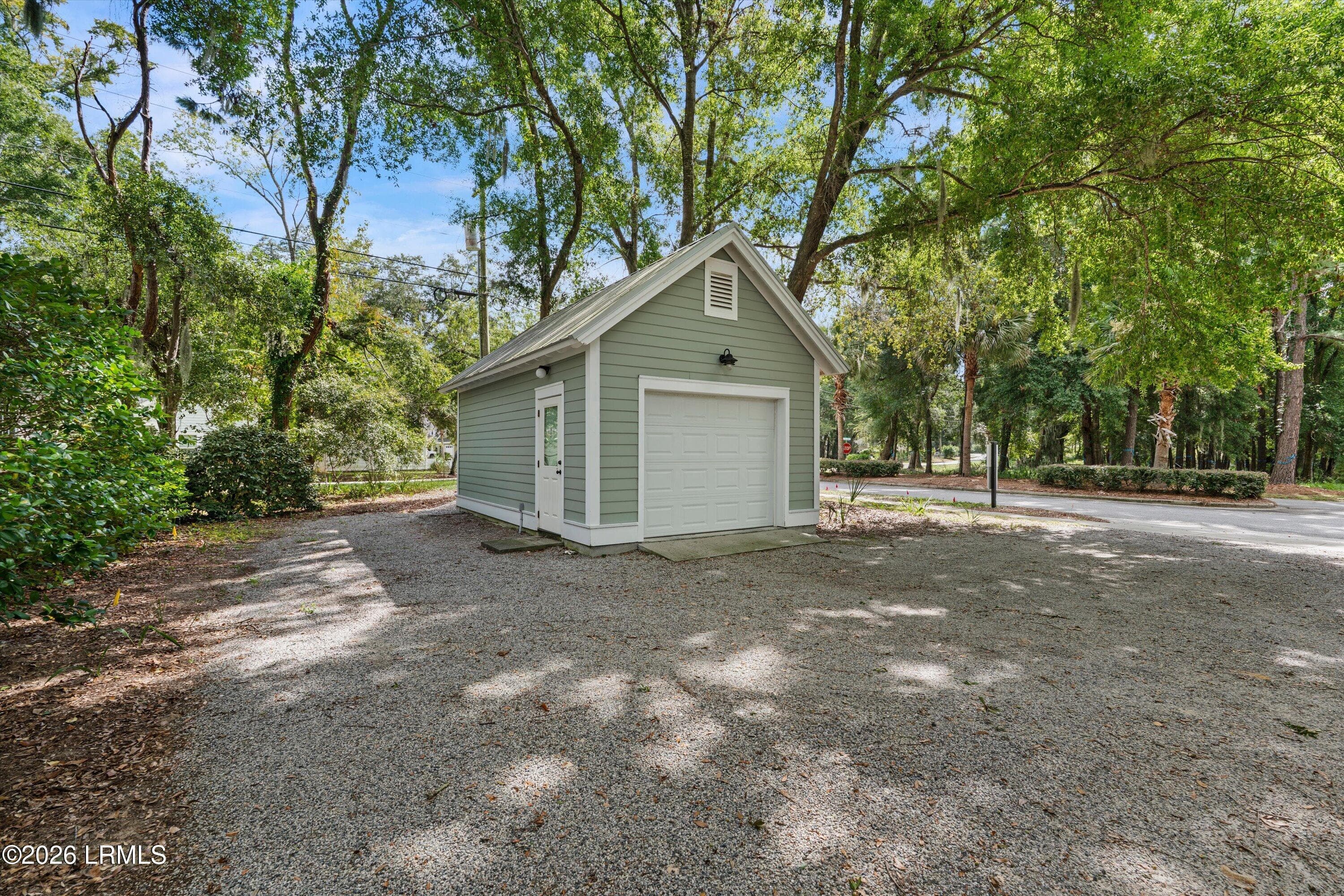 28-149 Willow Point Rd - 149 Willow Point Road, Beaufort, SC 29906, Beaufort