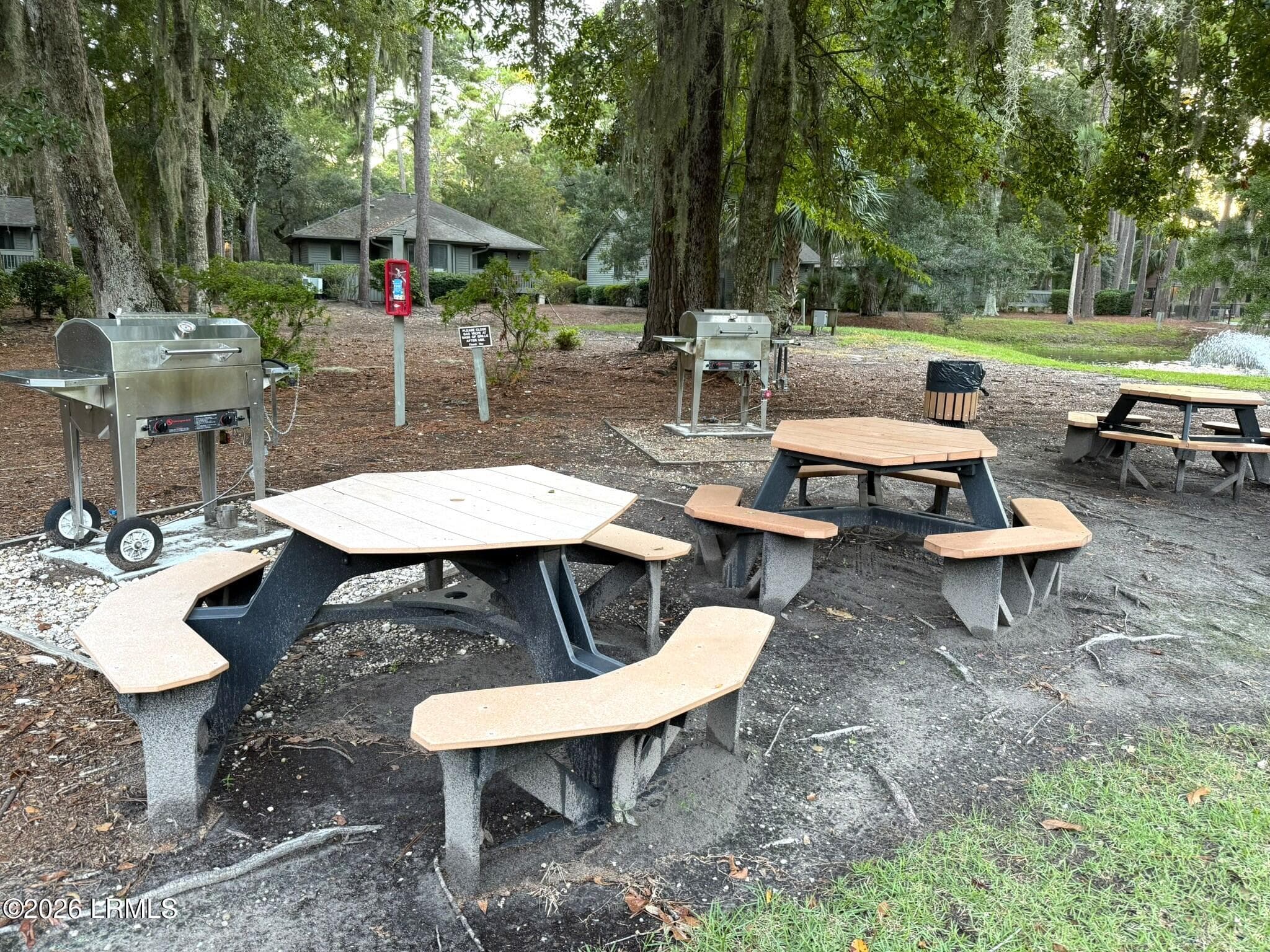 picnic area - 105 Southwind Drive 105, Hilton Head Island, SC 29928, Hilton Head Island