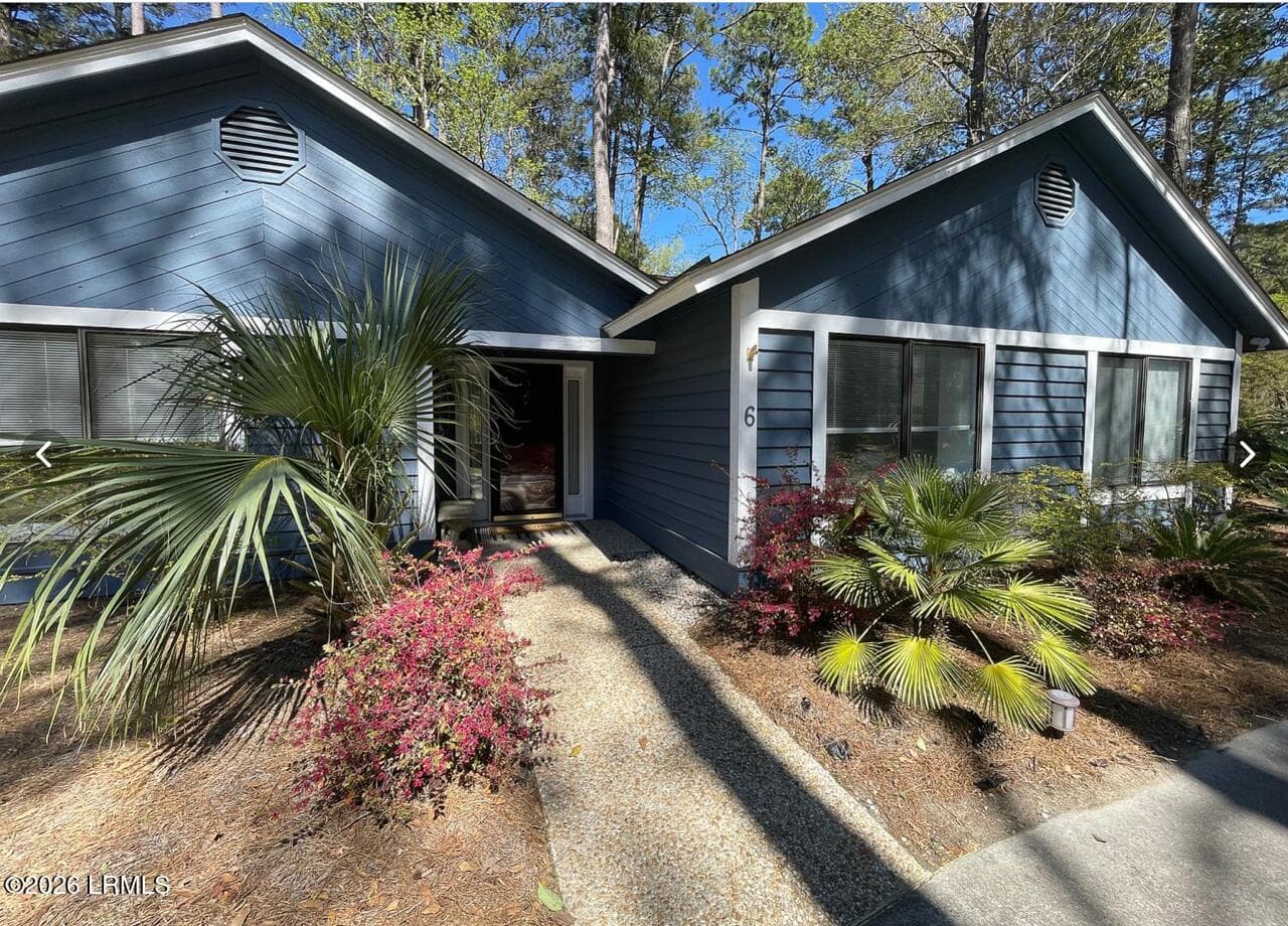 6 Sunflower Court, Hilton Head Island, SC 29926
