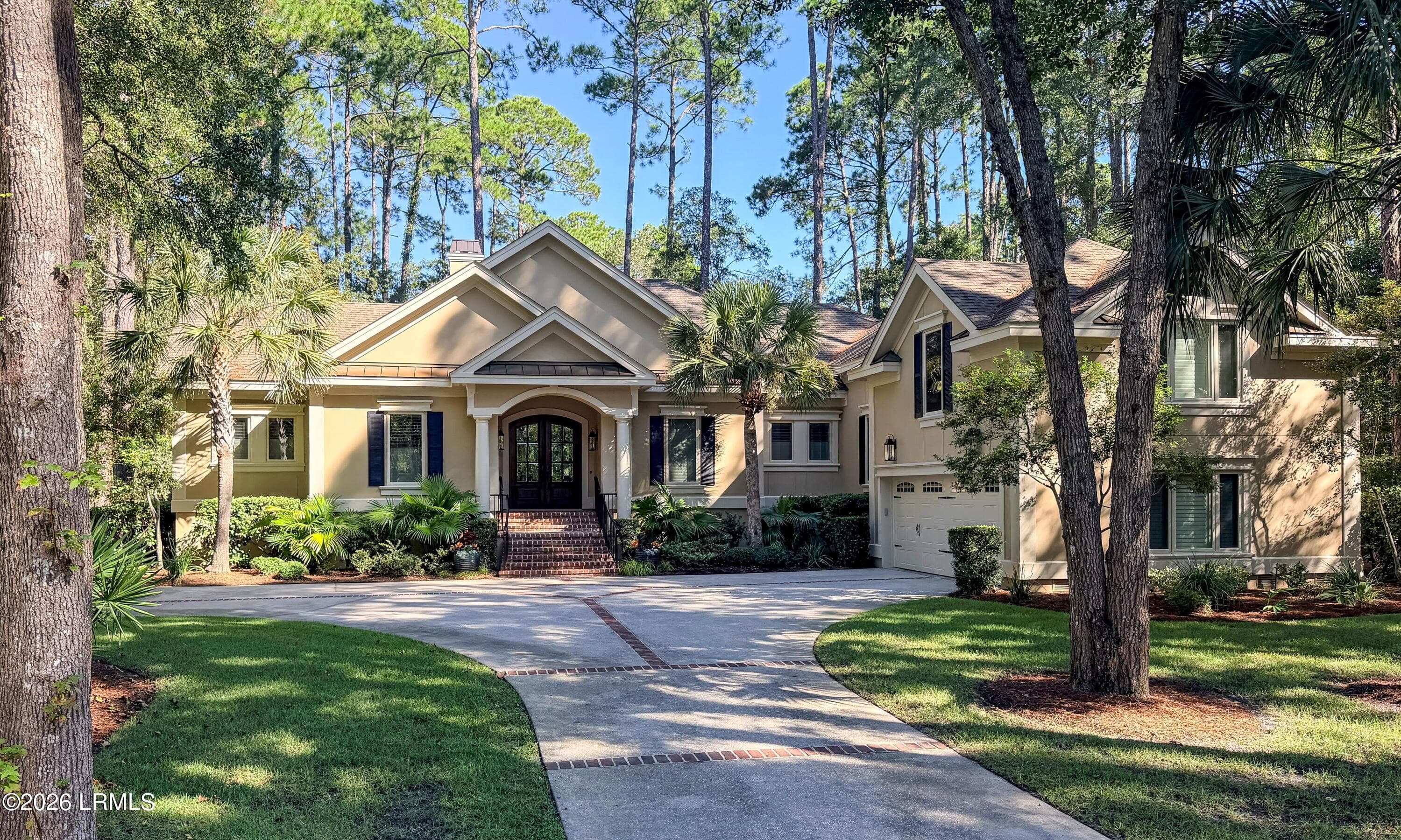 6 Ravenwood Road, Hilton Head Island, SC 29928