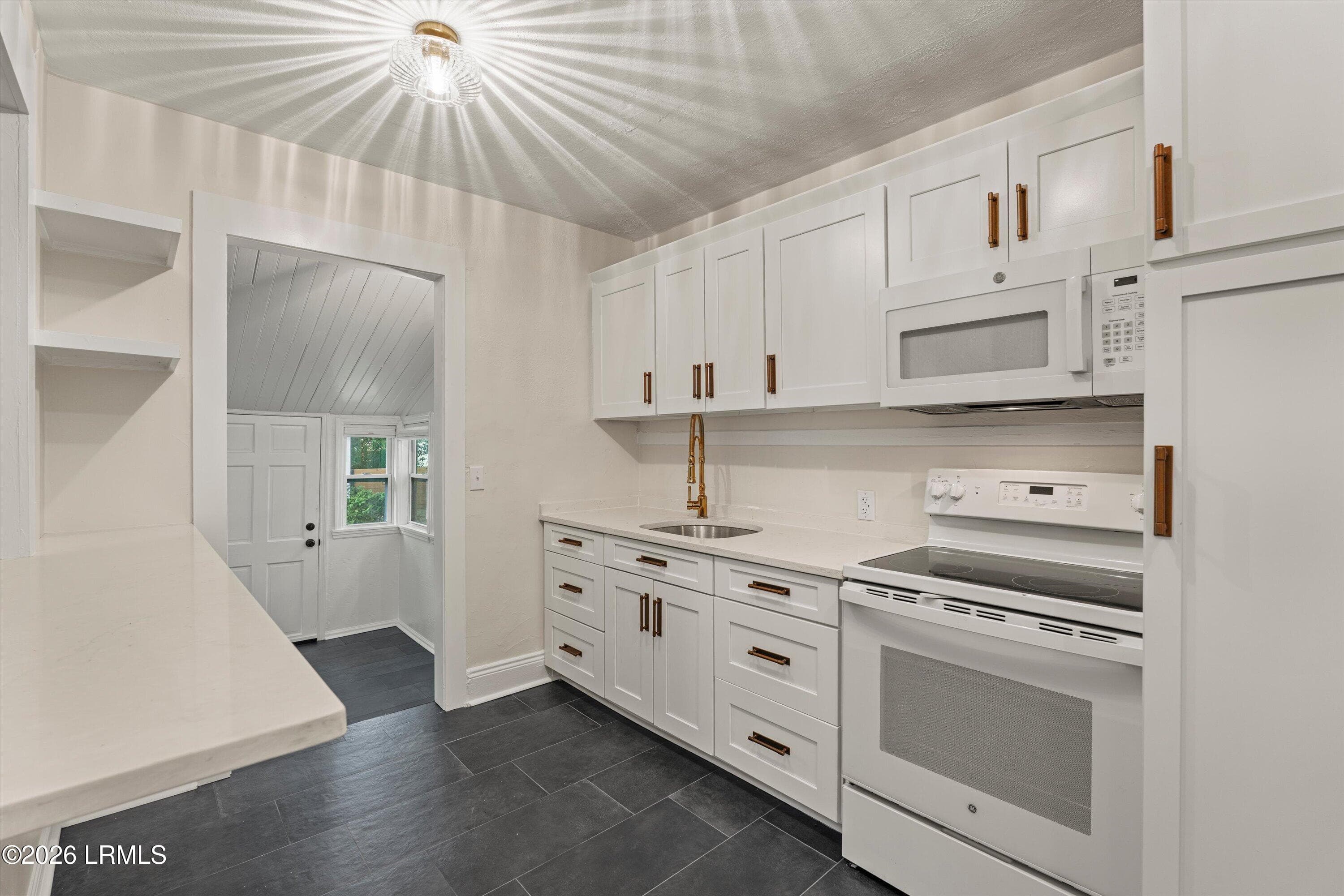 09-2700 North St - 2700 North Street, Beaufort, SC 29902, Beaufort