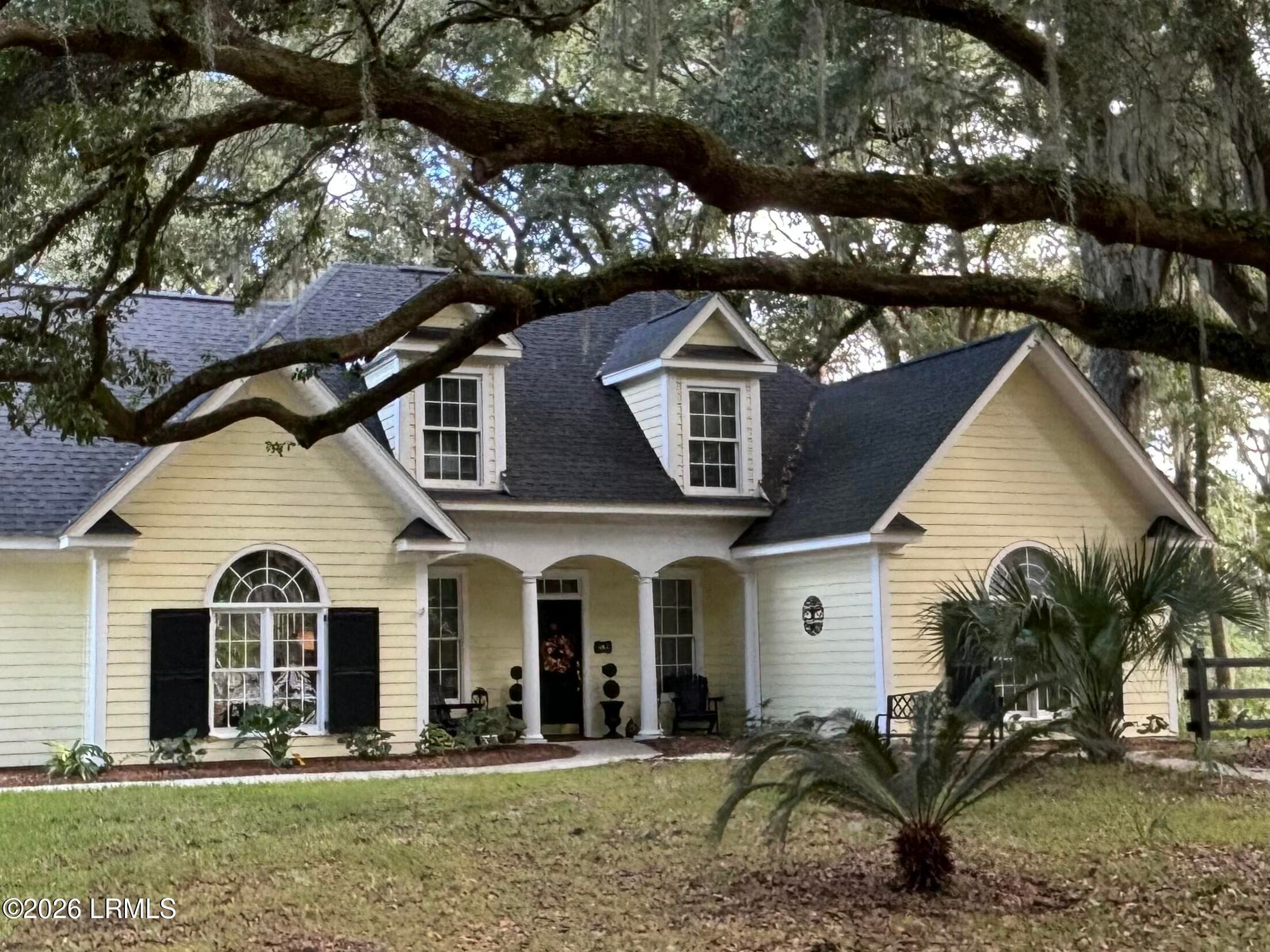 IMG_20261008_102559 - 28 Barnwell Drive, Beaufort, SC 29907, Beaufort