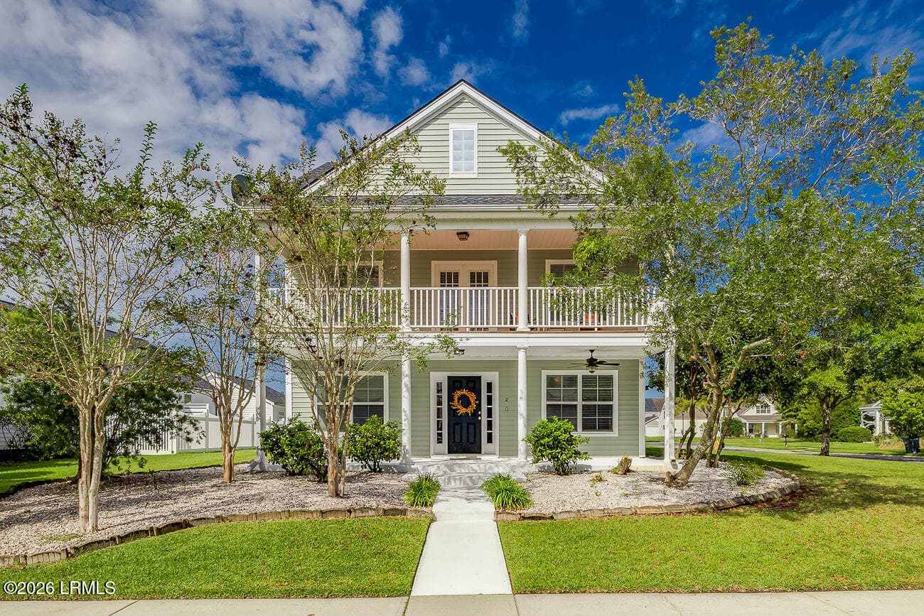 2 Fairgreen Street, Savannah, GA 31407