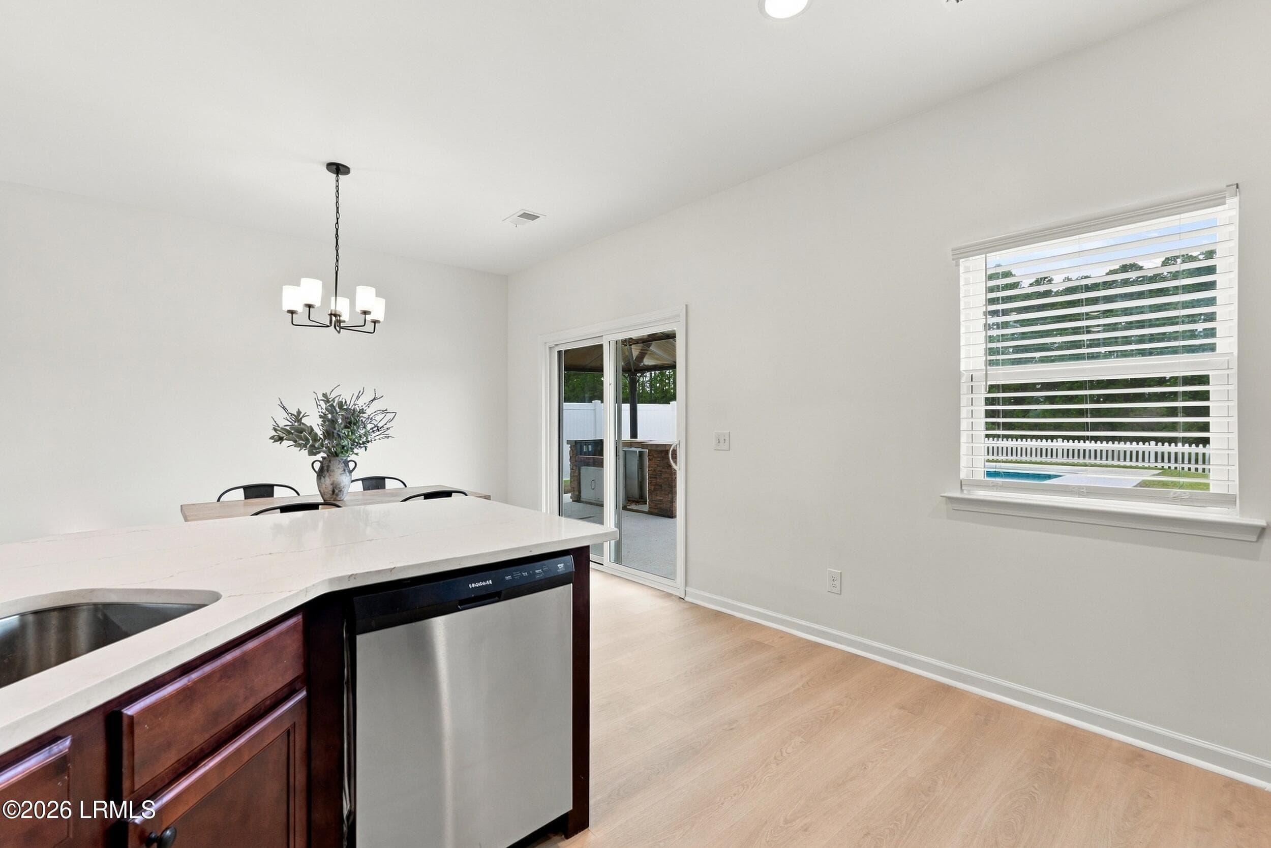 quartz countertops - 6 Wolf Creek Cove, Bluffton, SC 29910, Bluffton