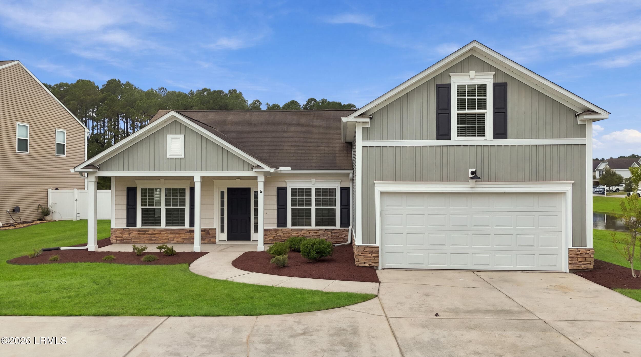 2 car garage - 6 Wolf Creek Cove, Bluffton, SC 29910, Bluffton