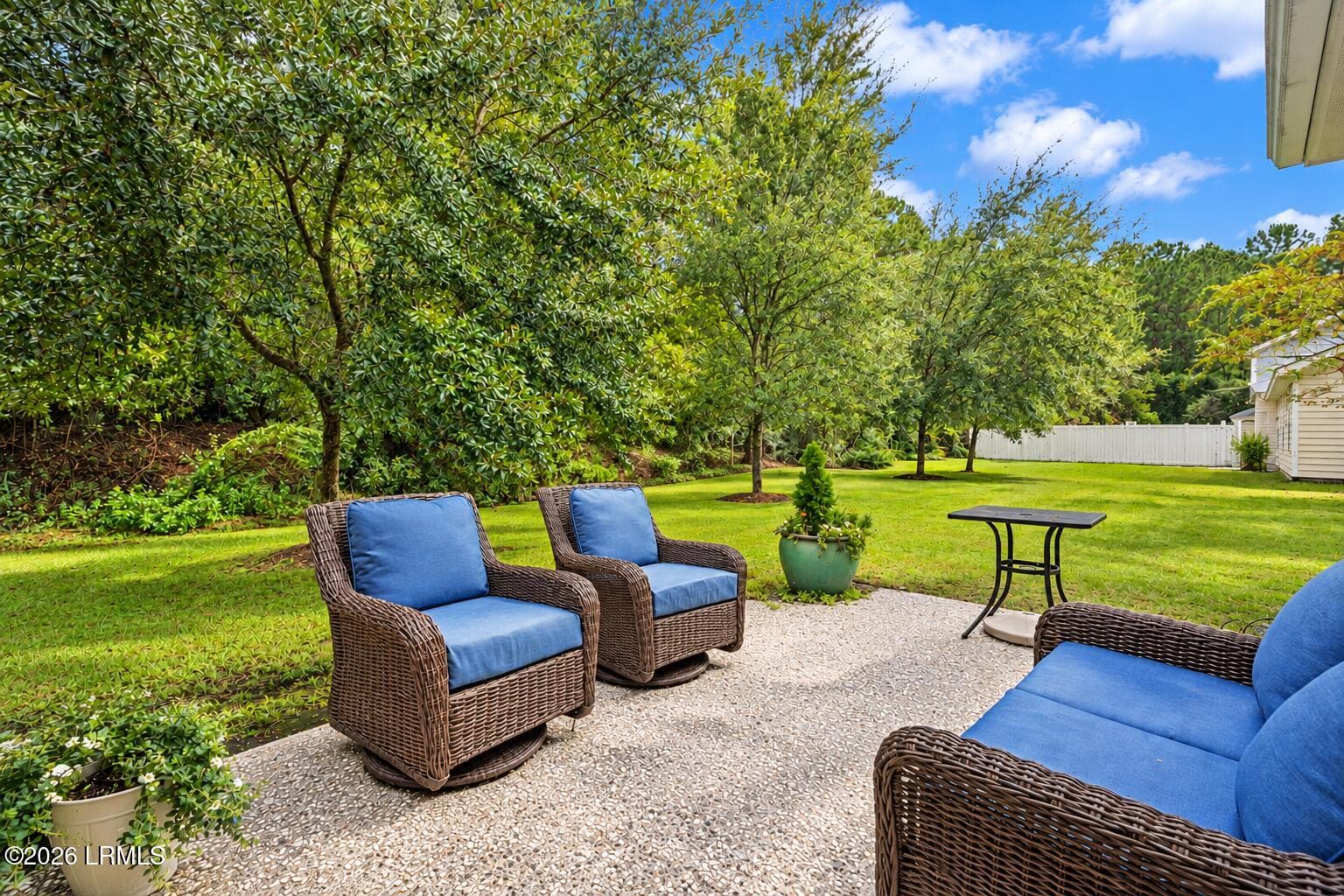 Sunny Blue-Cushion Backyard Patio - 34 Clayton Court, Bluffton, SC 29910, Bluffton