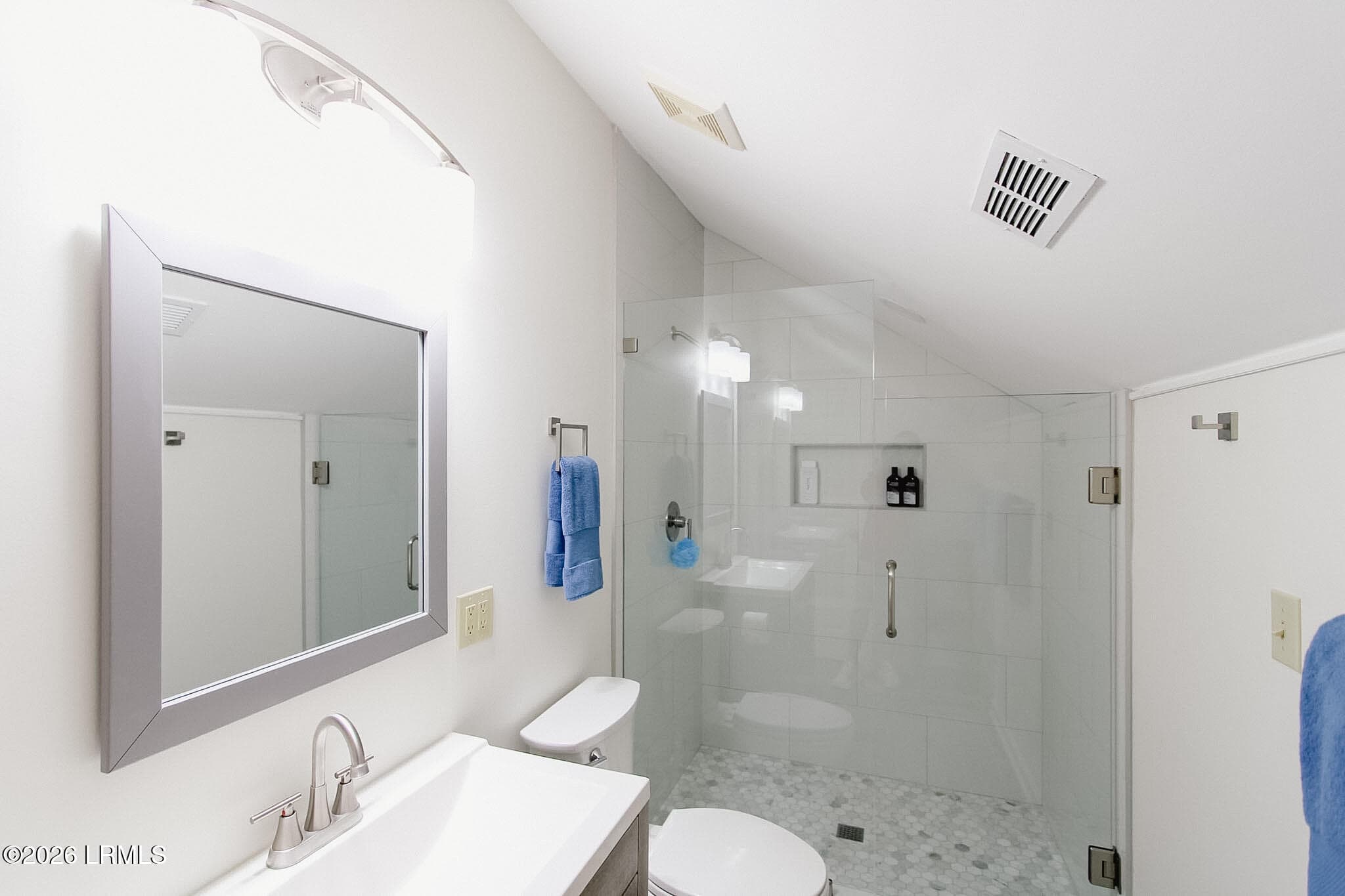 1009 11th Street - Bathroom 2.3 - 1009 11th Street, Port Royal, SC 29935