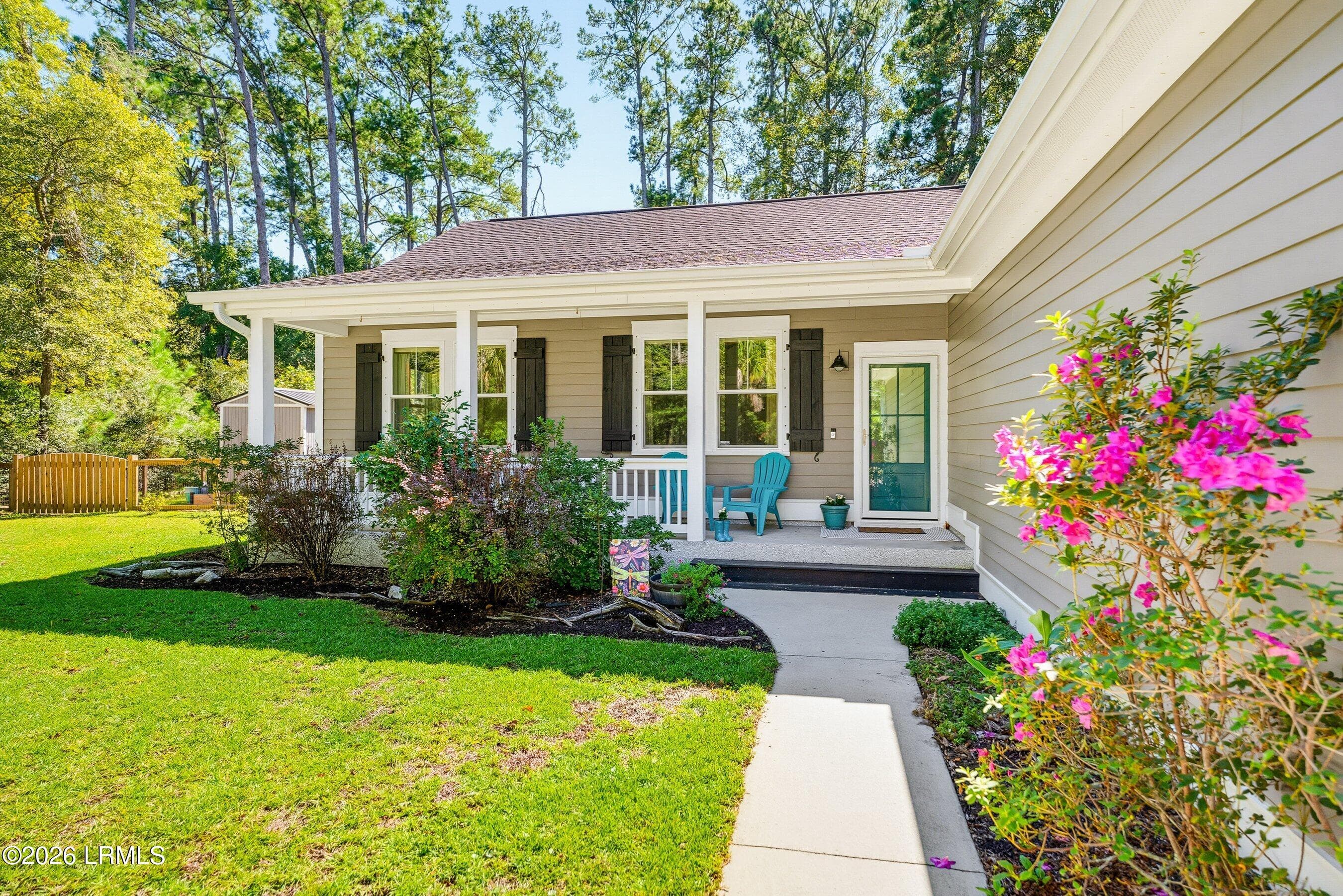 DSC00249-241-1.jpg-SMALL - 111 Marsh Drive, Beaufort, SC 29907, Beaufort