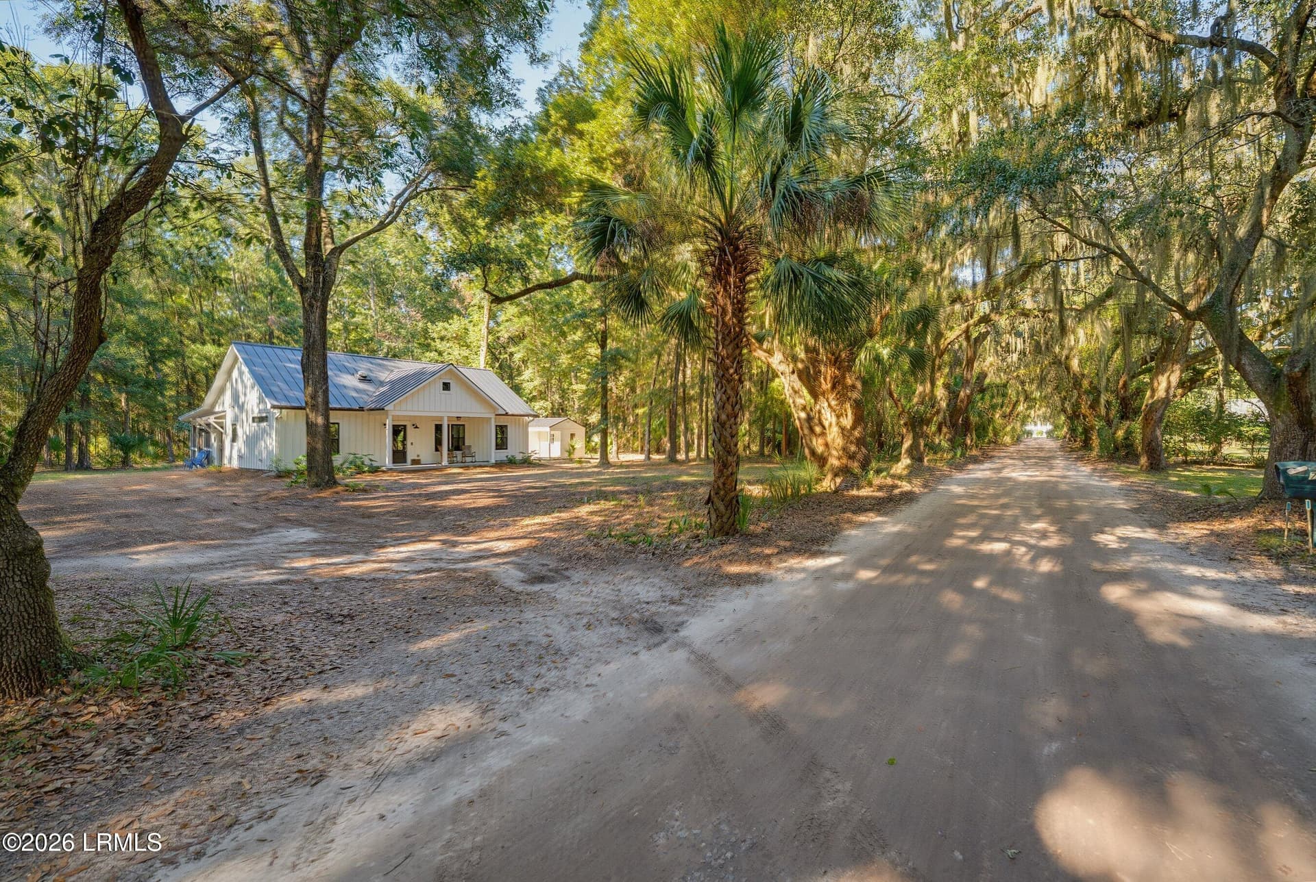 DSC02203-251-1.jpg-SMALL - 77 Avenue Of Oaks, St. Helena Island, SC 29920