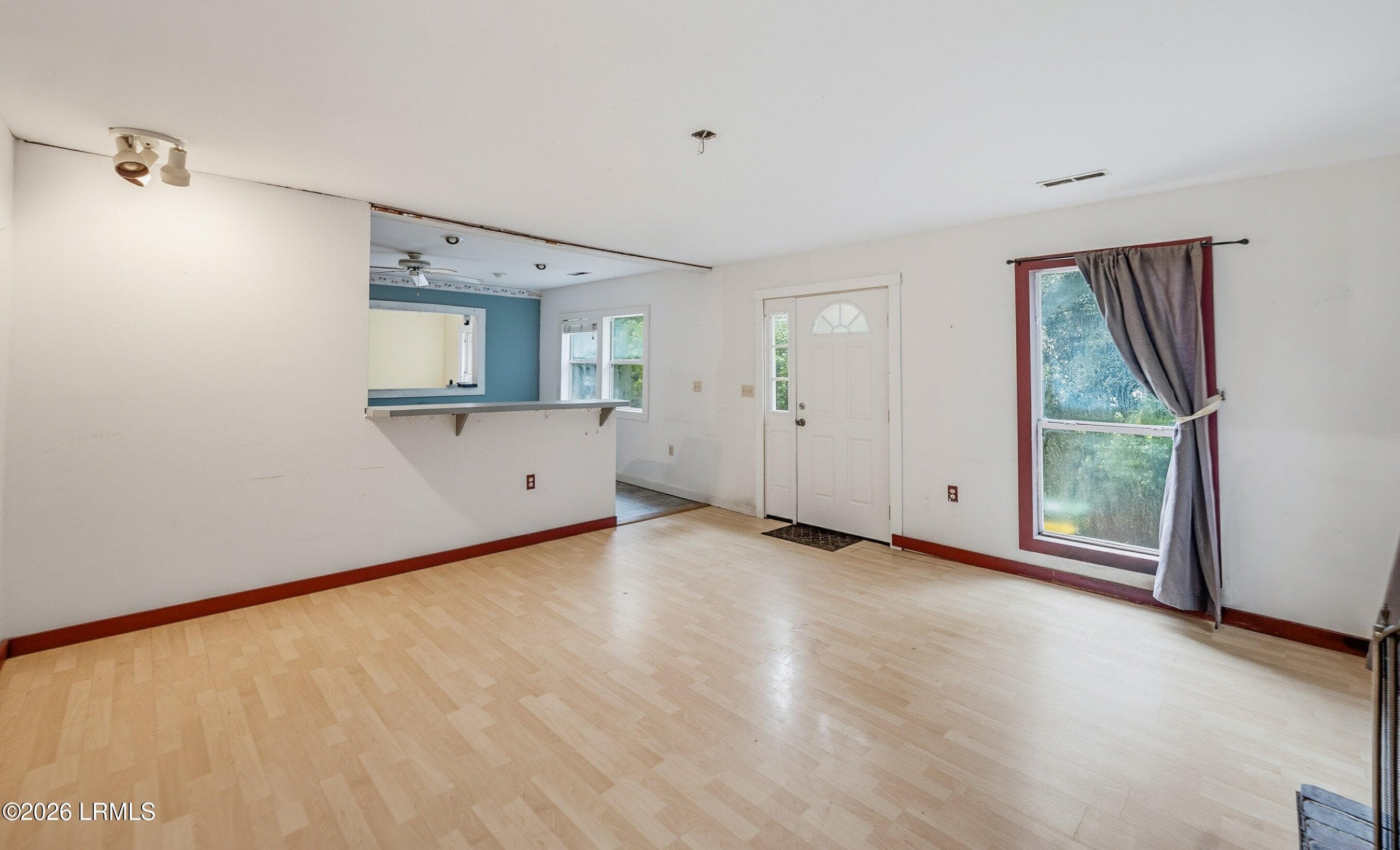 DSC07421-46-1.jpg-SMALL - 138 2nd Avenue, Ridgeland, SC 29936