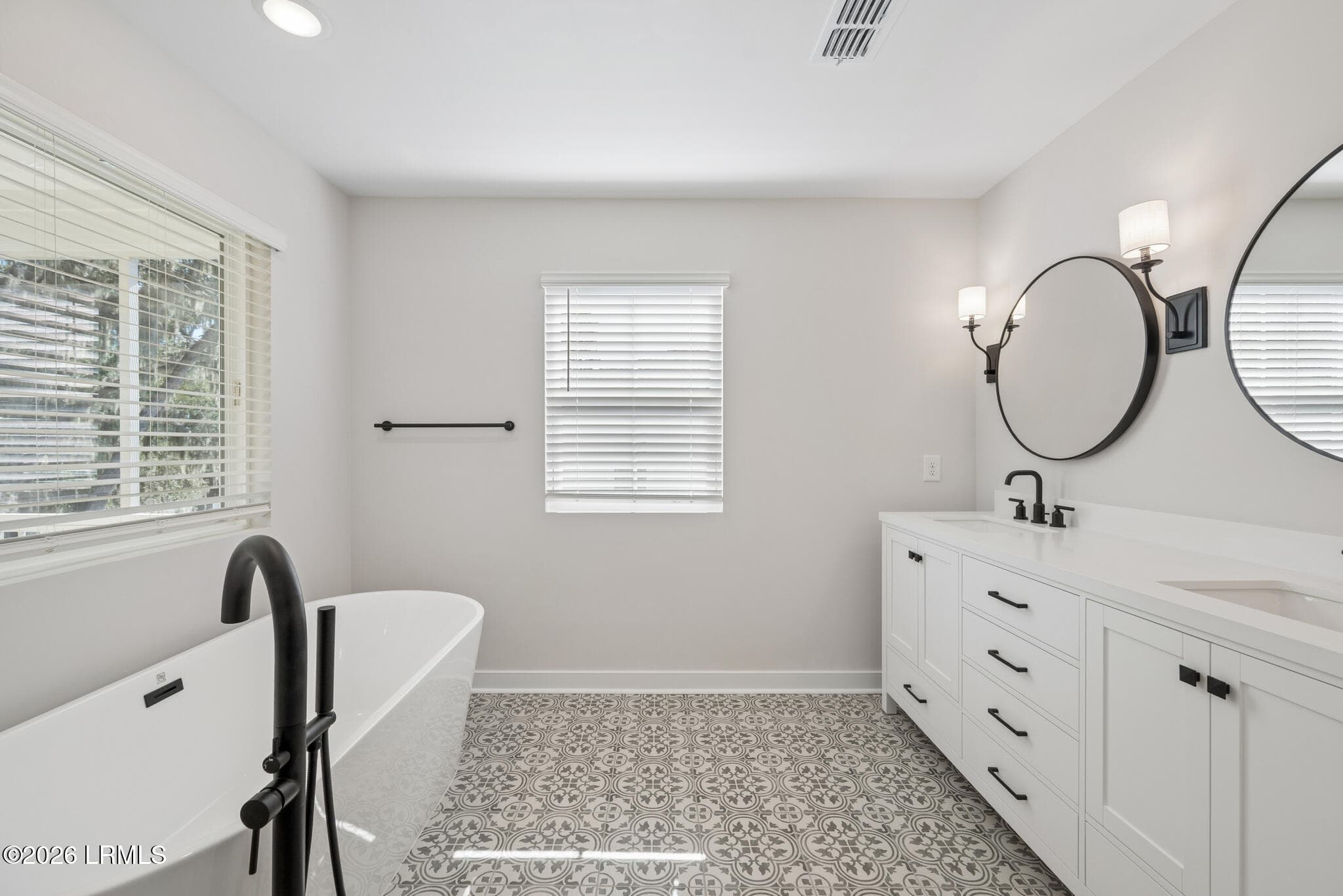 Primary bathroom 2 - 162 Secession Drive, Beaufort, SC 29907