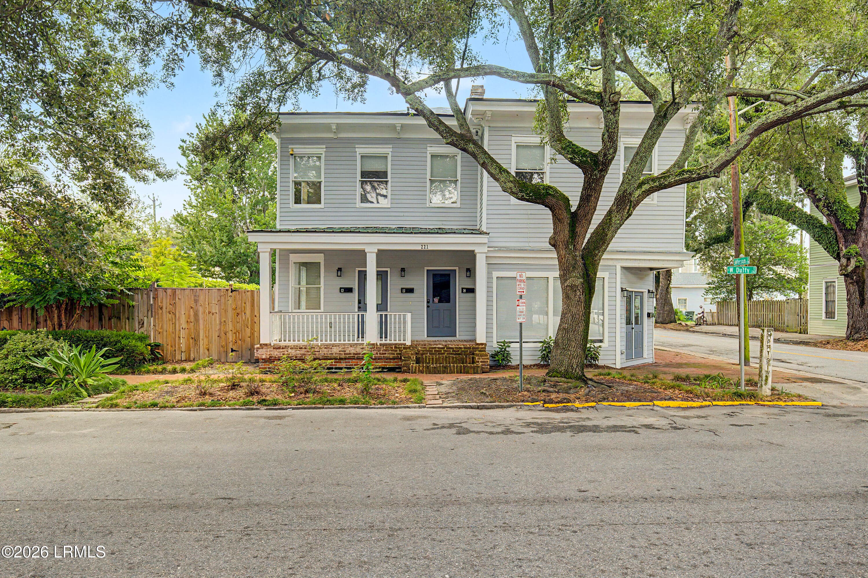 01-8O4A0496_print - 221 W Duffy Street, Savannah, GA 31401