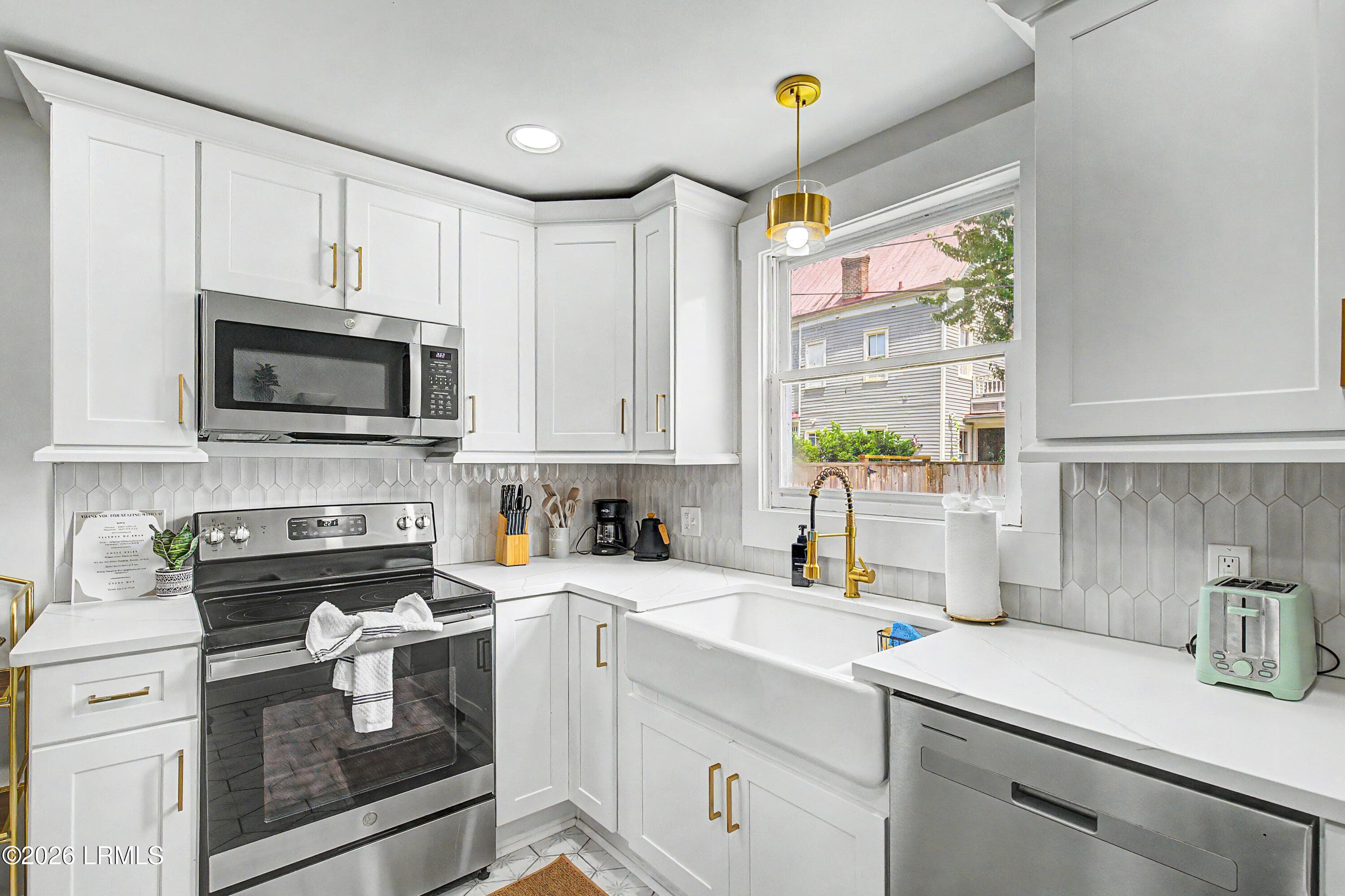 30-8O4A1358_print - 221 W Duffy Street, Savannah, GA 31401