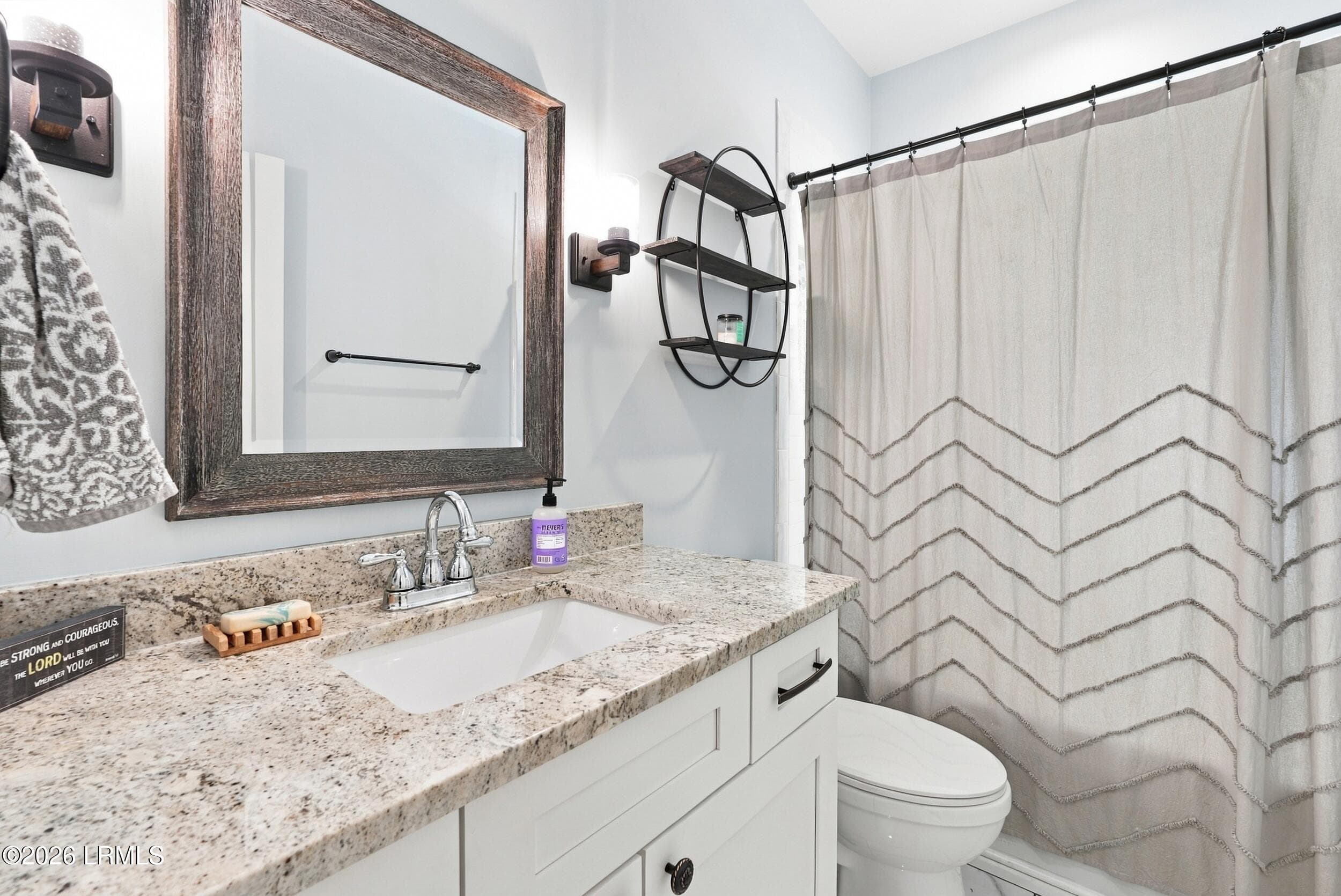 guest bath - 309 Honey Hill Circle, Ridgeland, SC 29936