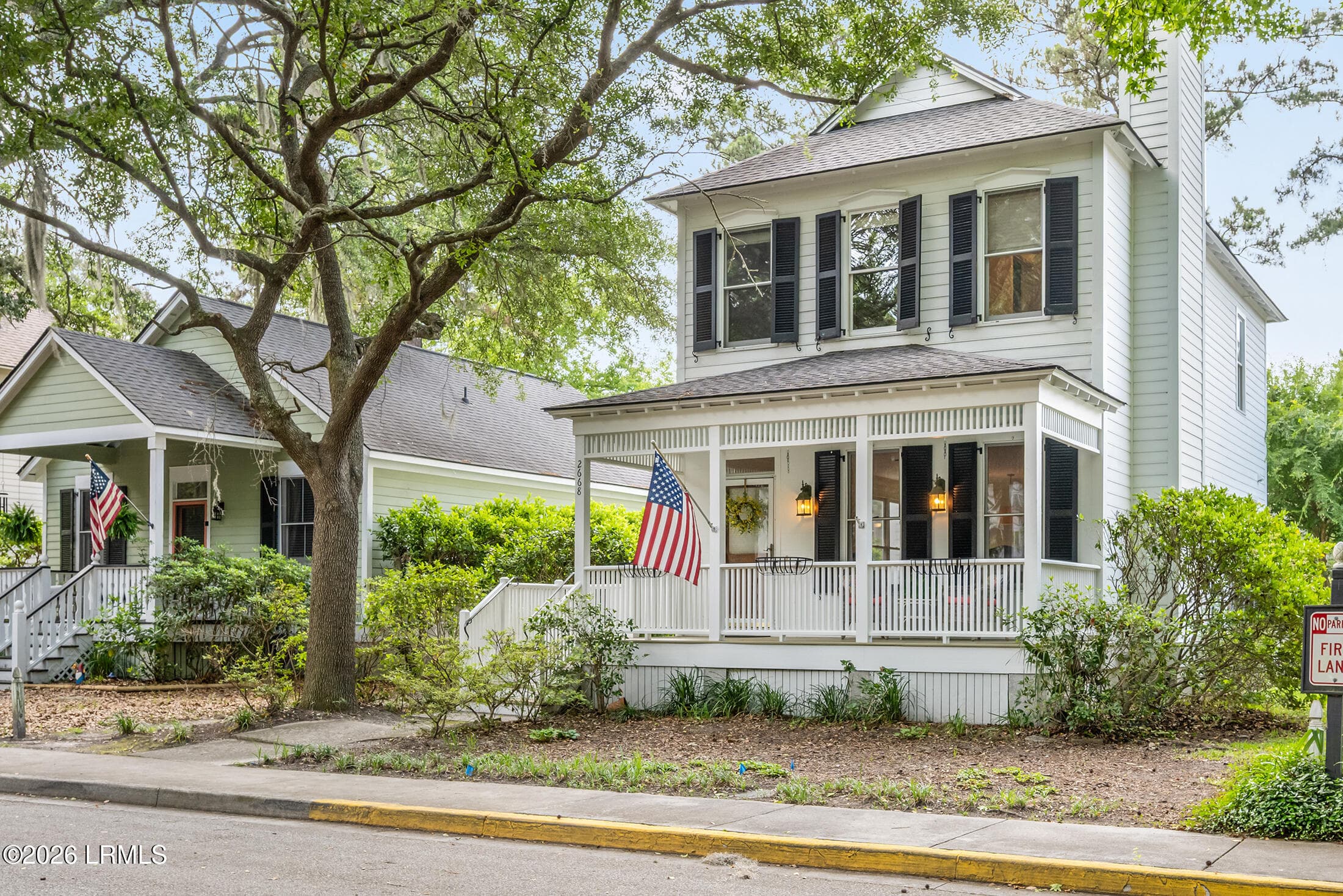 3 Front of House from Neutral Ground - 2668 Broad Street, Beaufort, SC 29902