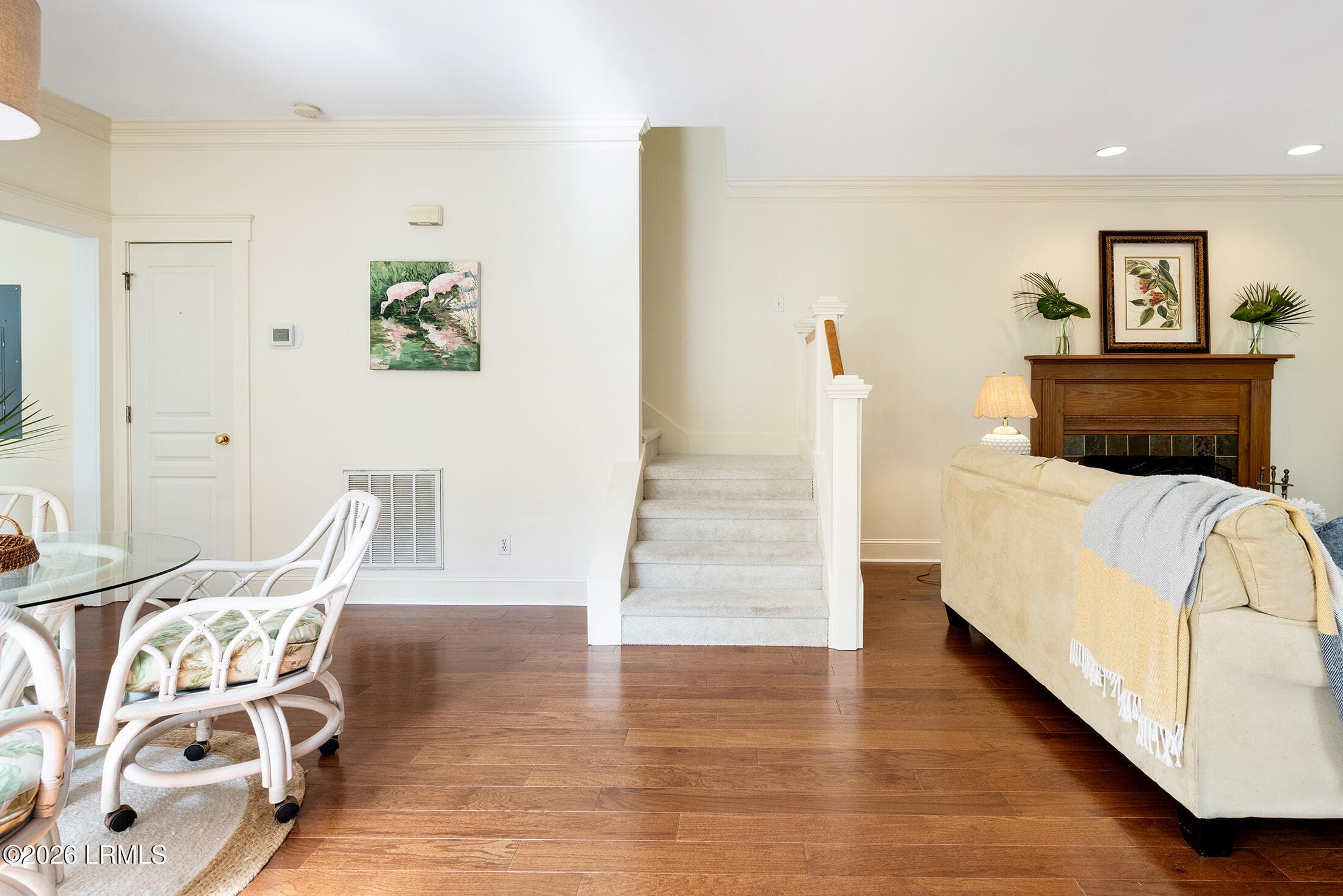 19 Stairwell - 2668 Broad Street, Beaufort, SC 29902