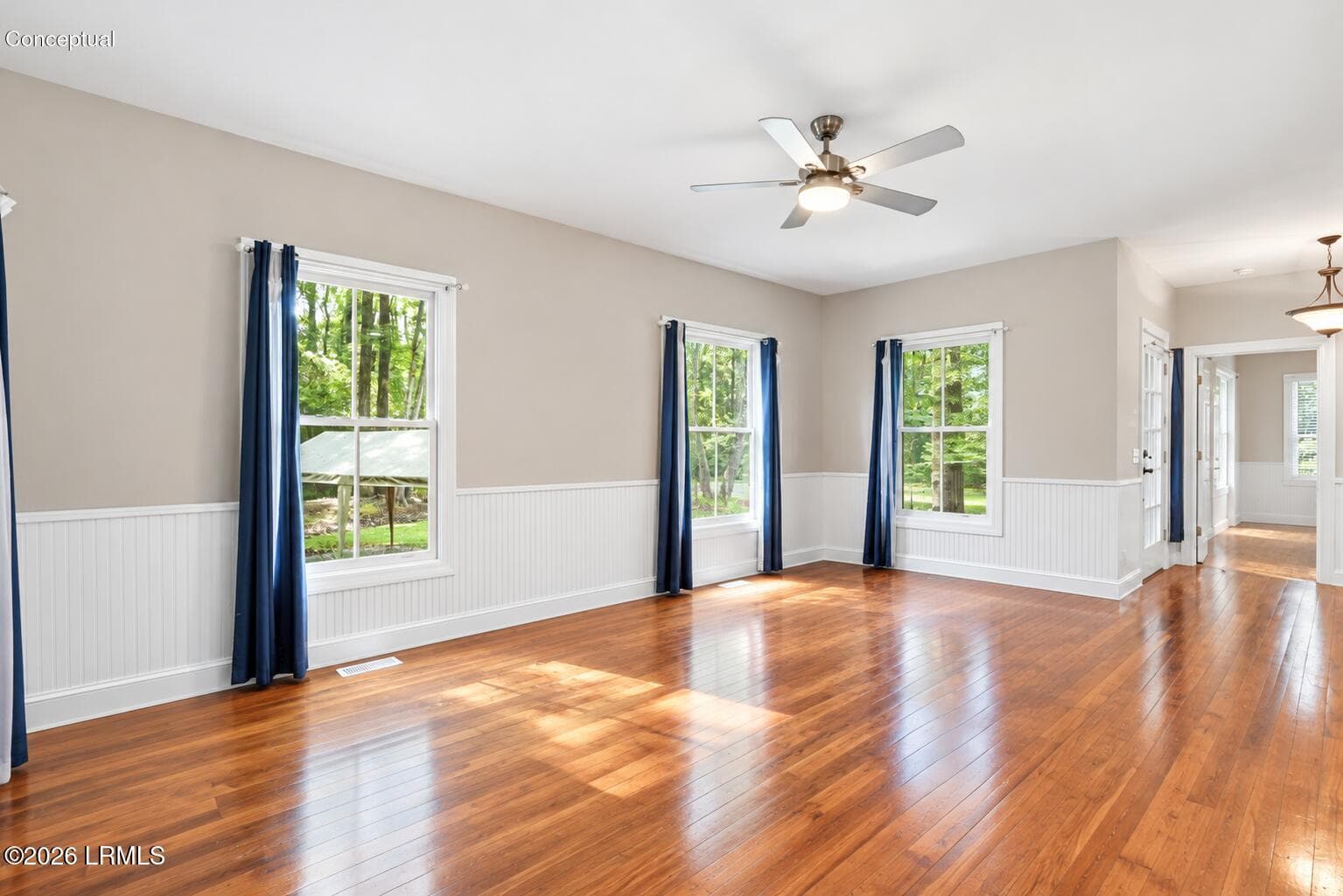 Bright Empty Living and Dining Space - 201 Mccormack Avenue, Ridgeland, SC 29936