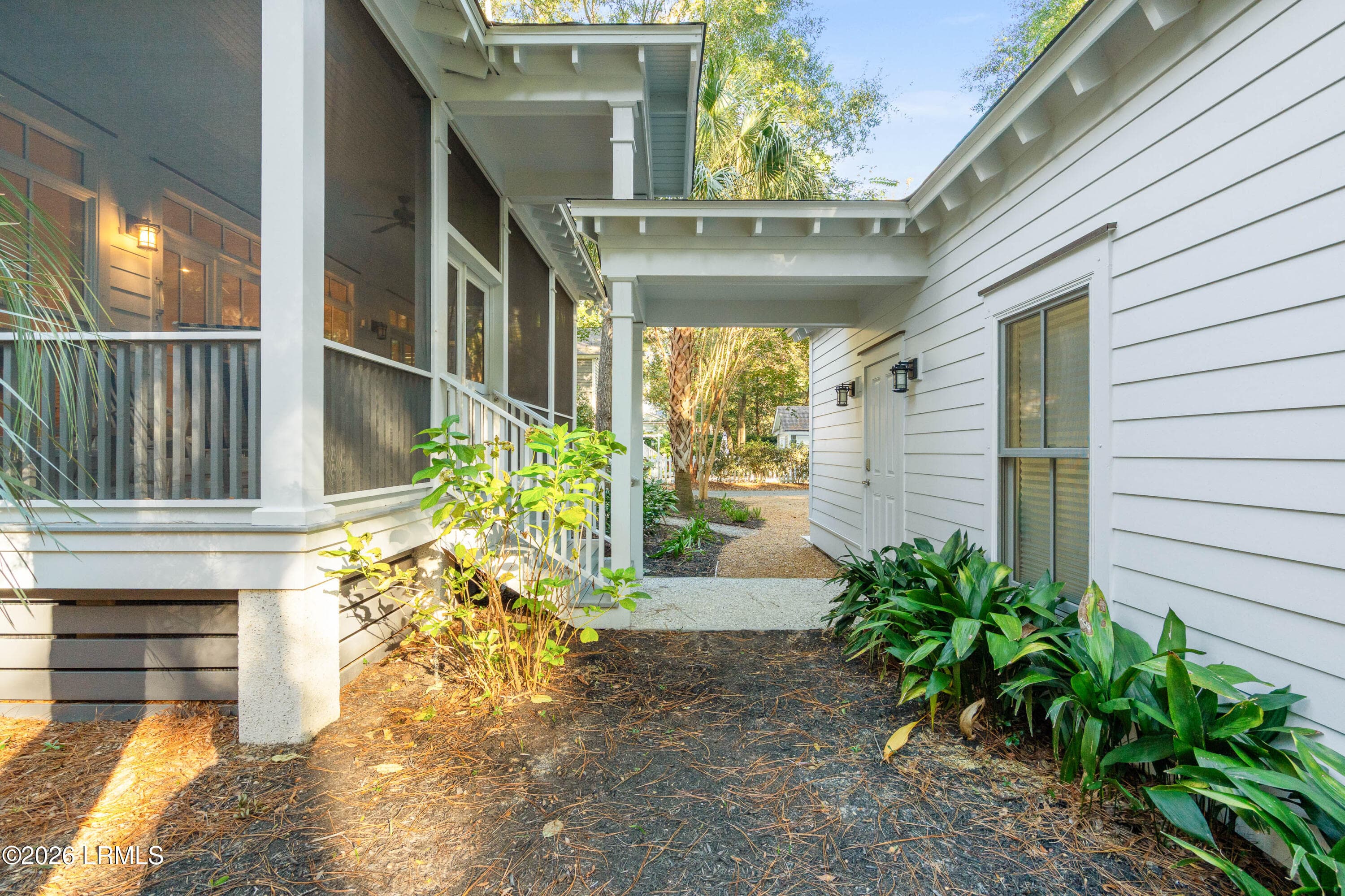 17 Newpoint-7 - 17 Newpoint Road, Beaufort, SC 29907