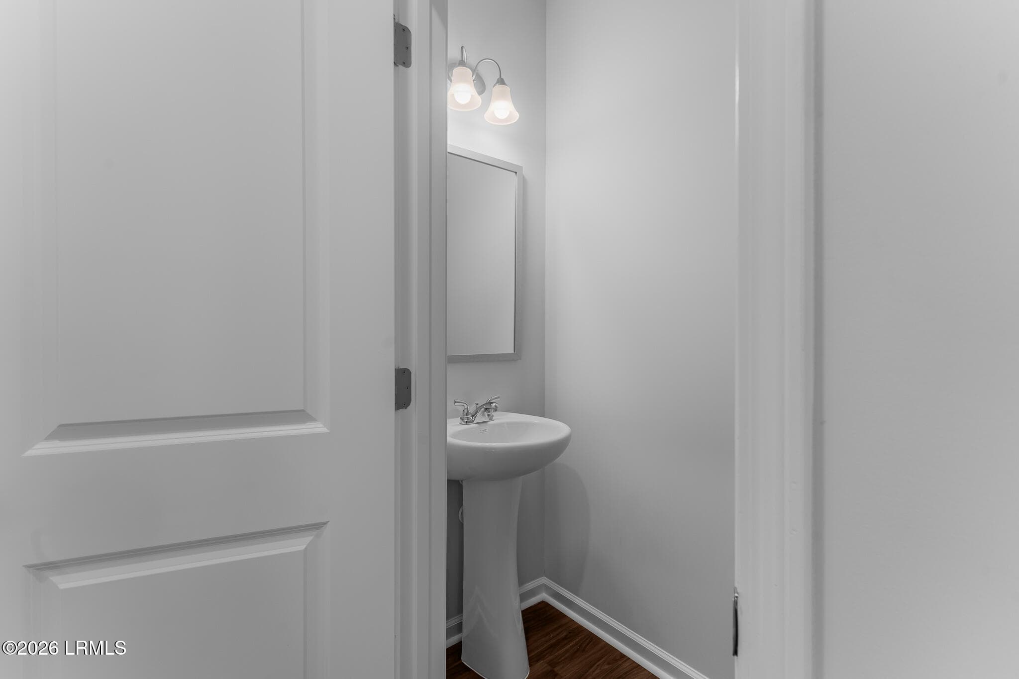 FMWeb16 - 358 Aviation Drive, Ridgeland, SC 29936