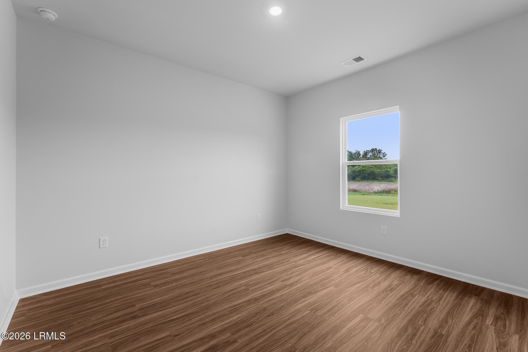 FMWeb18 - 358 Aviation Drive, Ridgeland, SC 29936