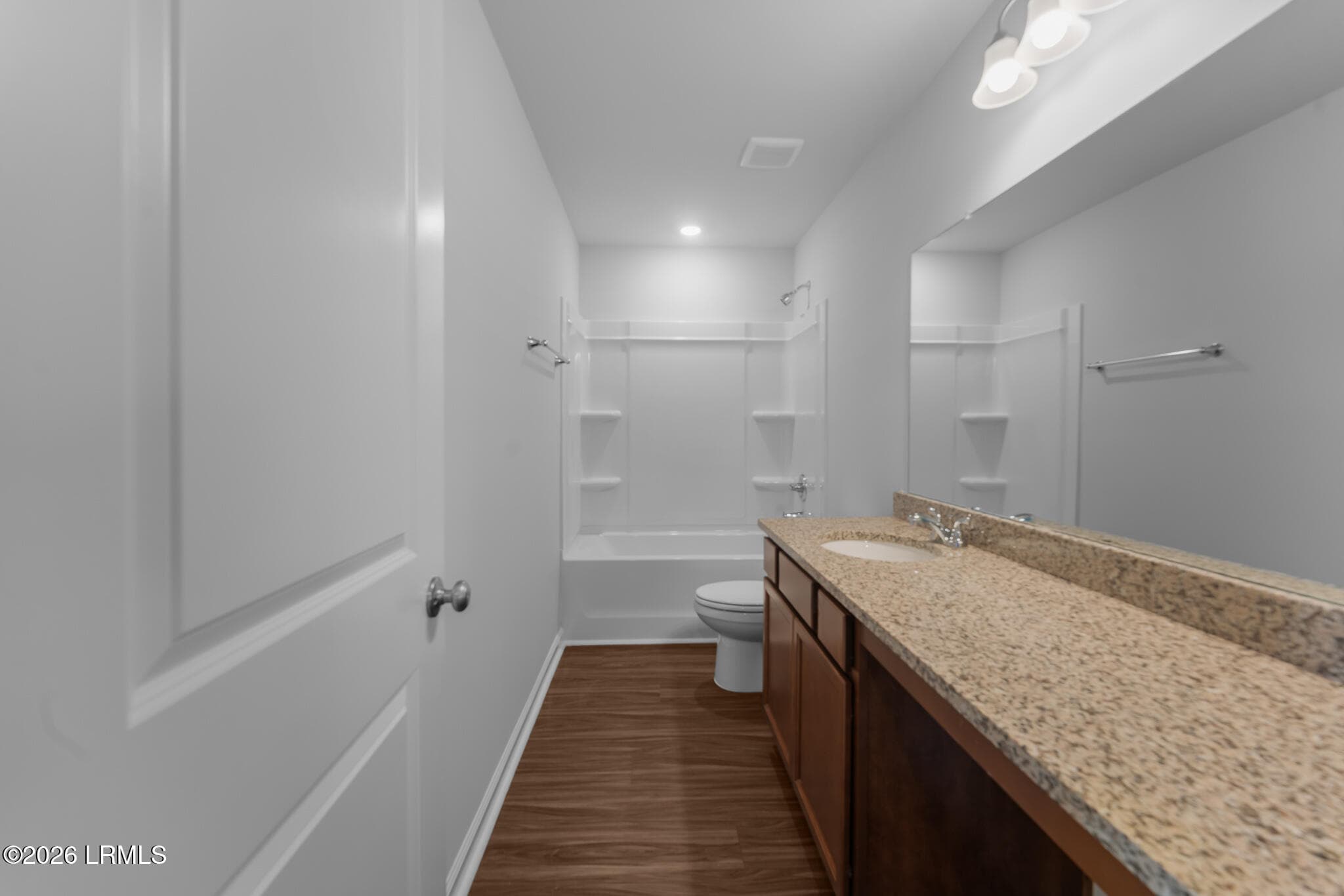 FMWeb33 - 358 Aviation Drive, Ridgeland, SC 29936