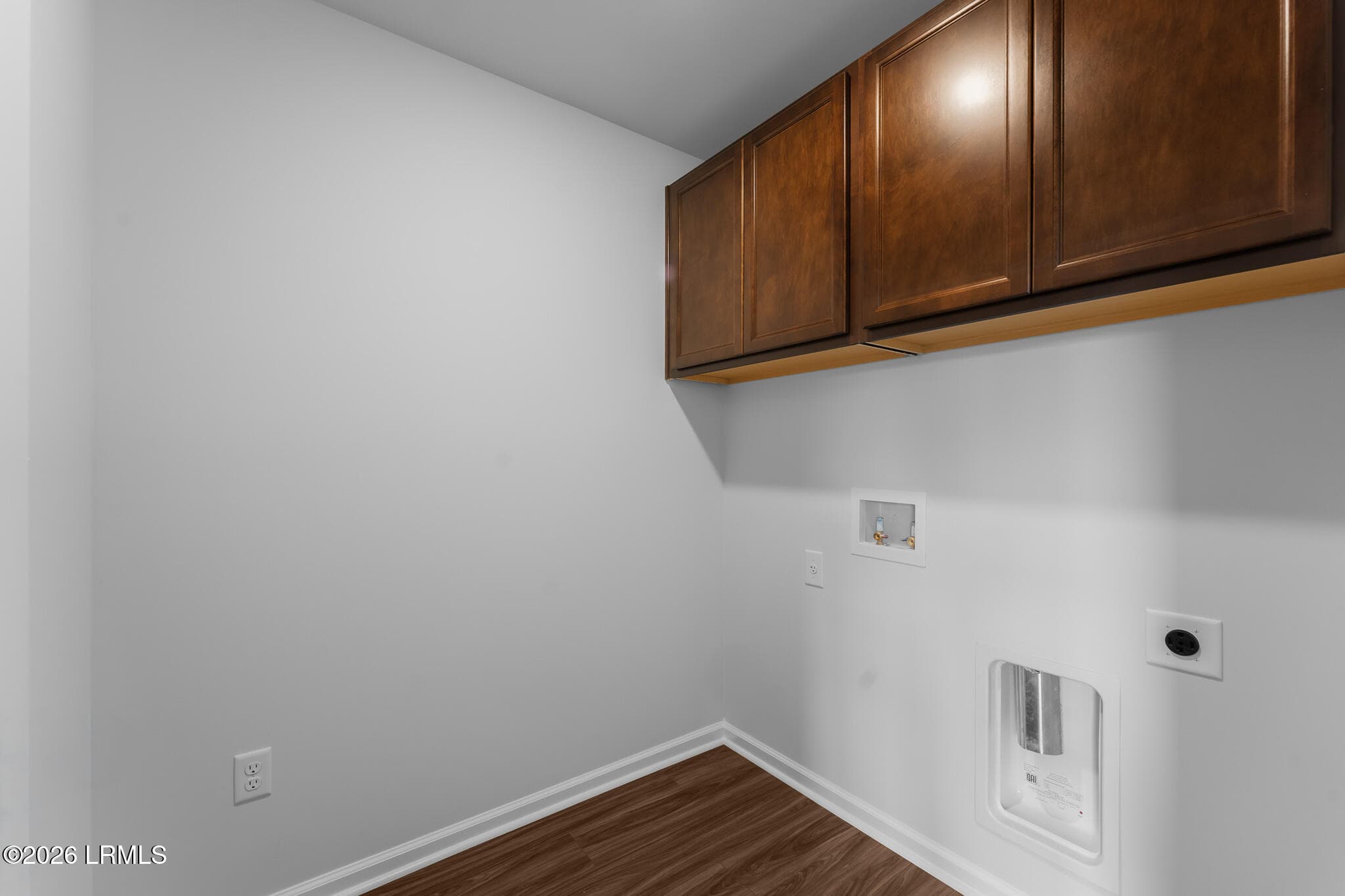 FMWeb38 - 358 Aviation Drive, Ridgeland, SC 29936