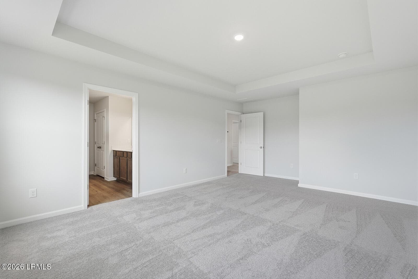 FMWeb18 - 562 Aviation Drive, Ridgeland, SC 29936