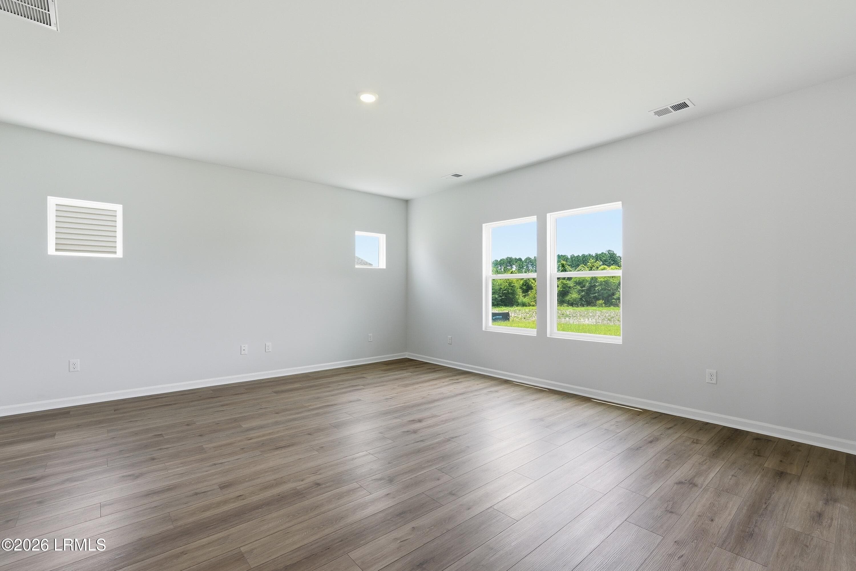 FMWeb10 - 498 Aviation Drive, Ridgeland, SC 29936