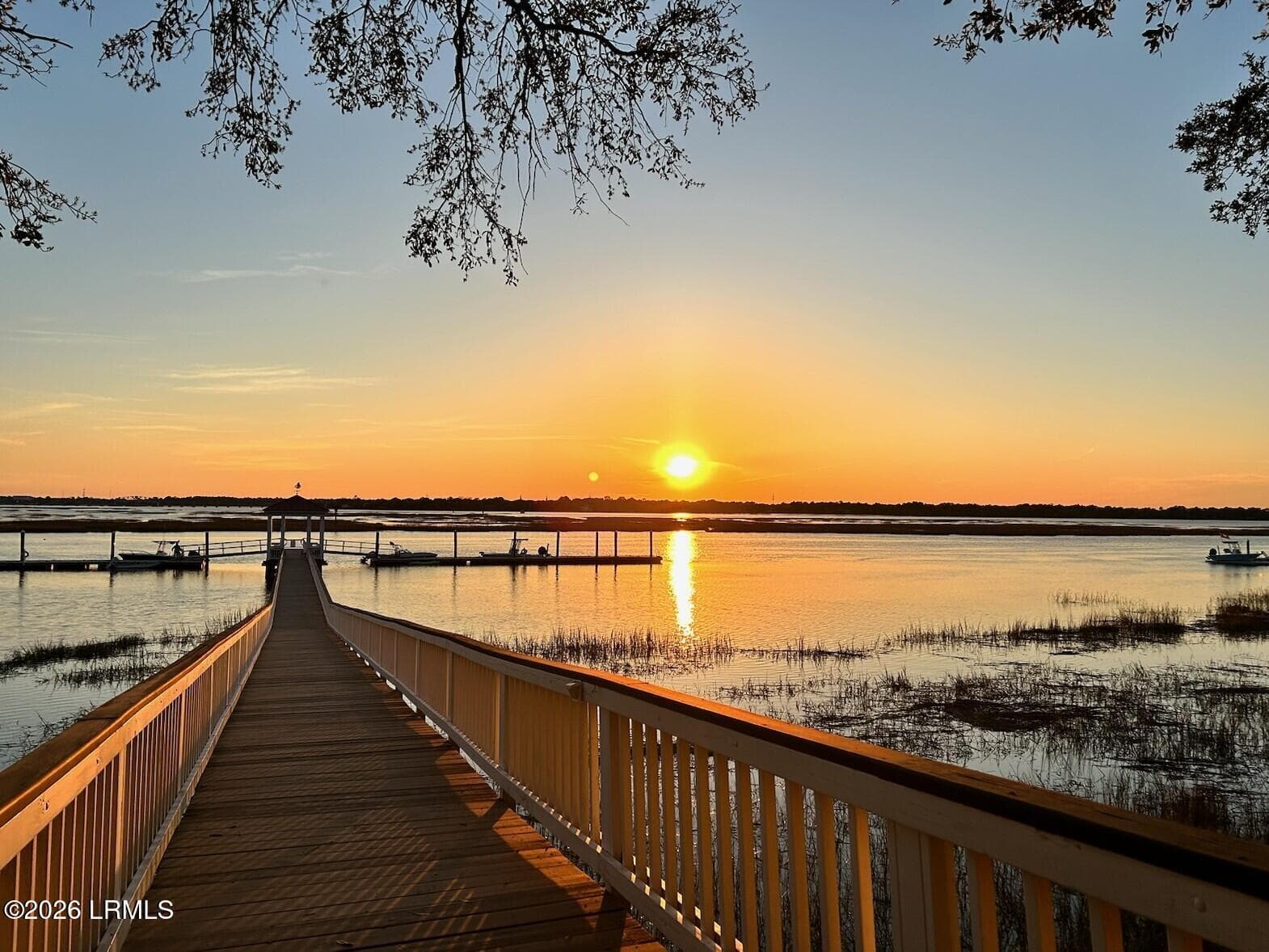 Newpoint Community 1 - 17 Newpoint Road, Beaufort, SC 29907