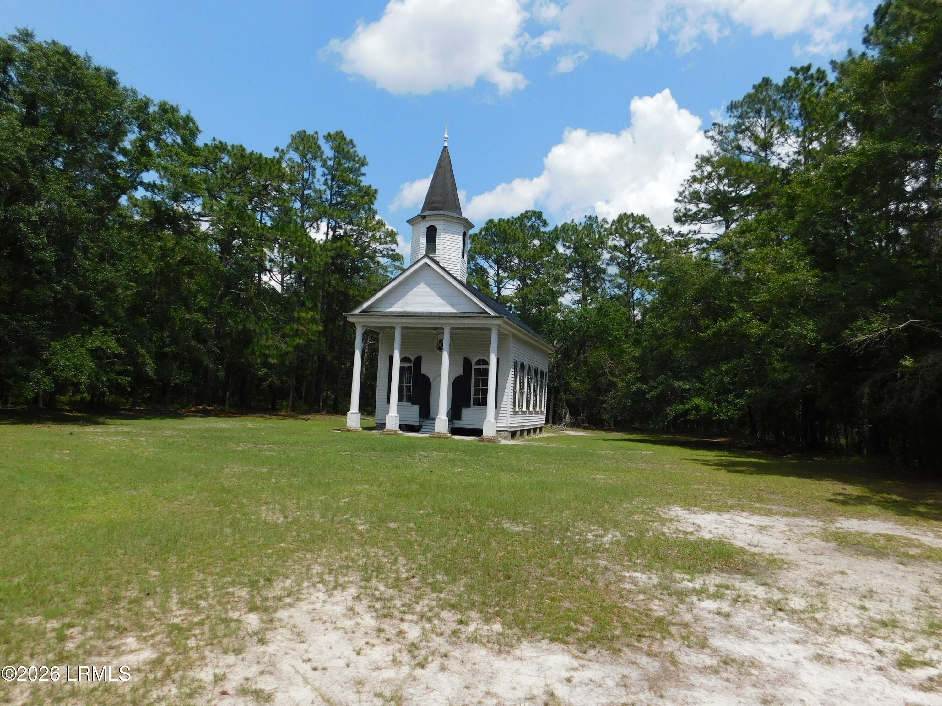 Forest Gump church - 25121 Pocotaligo Road, Yemassee, SC 29945