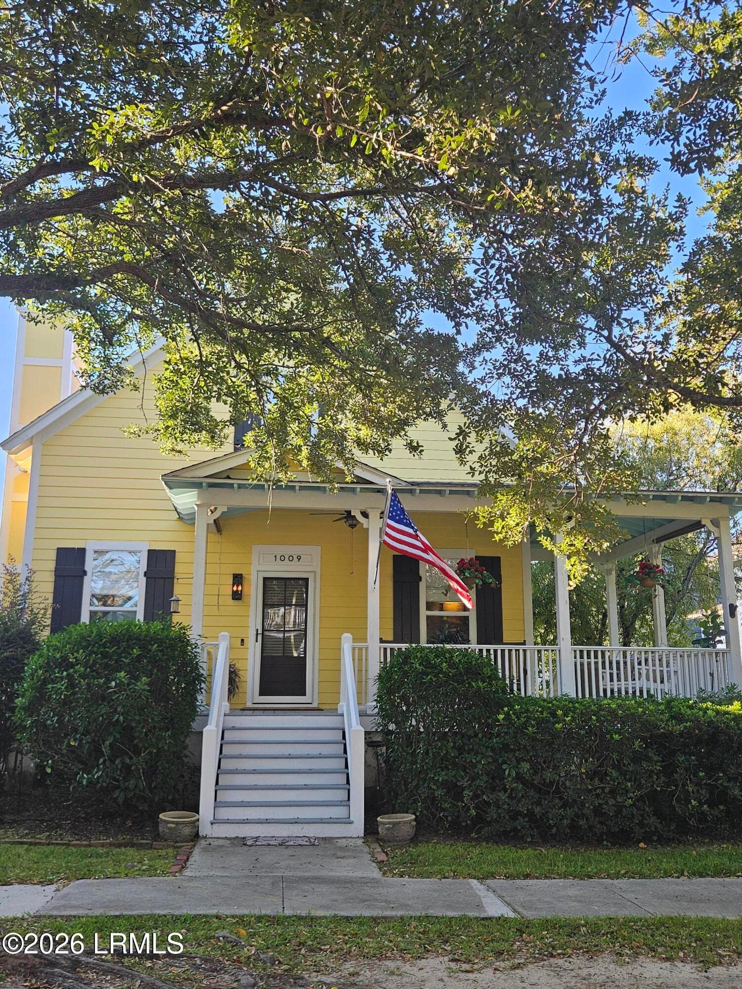 1009 9th Street, Port Royal, SC 29935