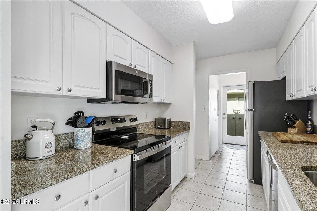 11-1588 Lagoon Villas-10 - 226 S Sea Pines Drive 1588, Hilton Head Island, SC 29928