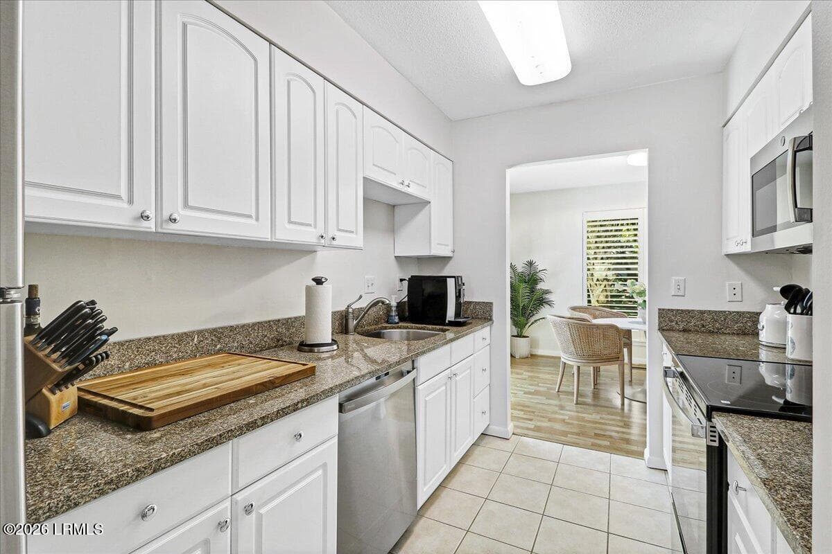13-1588 Lagoon Villas-12 - 226 S Sea Pines Drive 1588, Hilton Head Island, SC 29928
