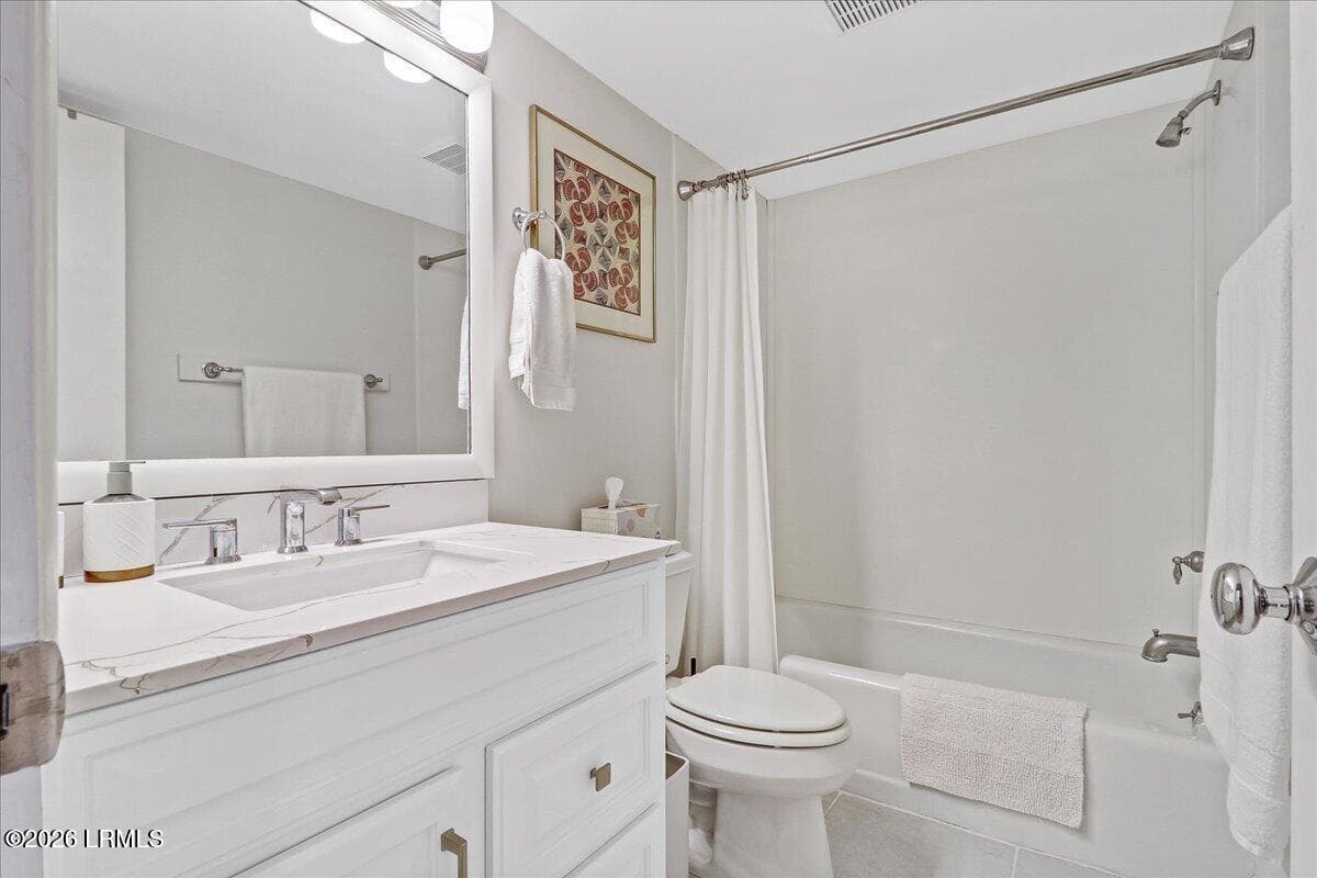 16-1588 Lagoon Villas-14_1 - 226 S Sea Pines Drive 1588, Hilton Head Island, SC 29928
