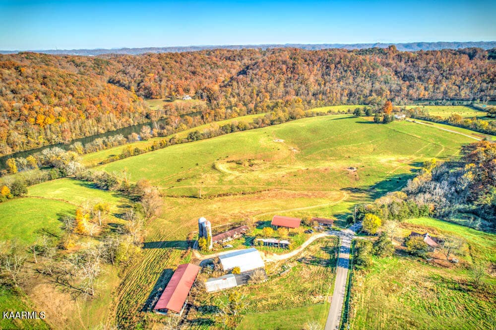 DJI_0015_6_7_8_9 - 311 Ross Cemetery Rd, Rocky Top, TN 37769