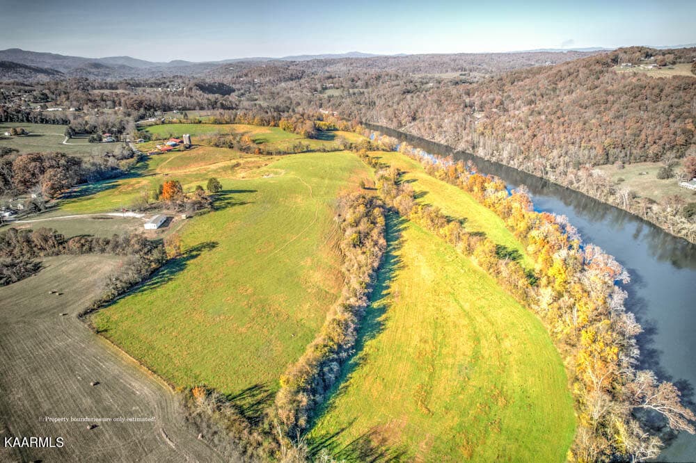 DJI_0001_002_003_004_999 - 311 Ross Cemetery Rd, Rocky Top, TN 37769