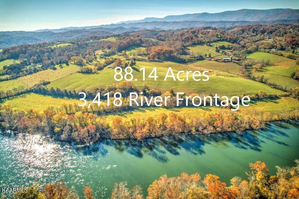 88.14 acres with 3418 River Frontage - 311 Ross Cemetery Rd, Rocky Top, TN 37769