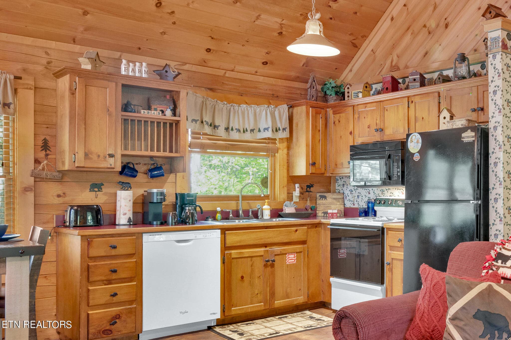 2349 Courtney Lane-14 - 2349 Courtney Lane, Sevierville, TN 37876