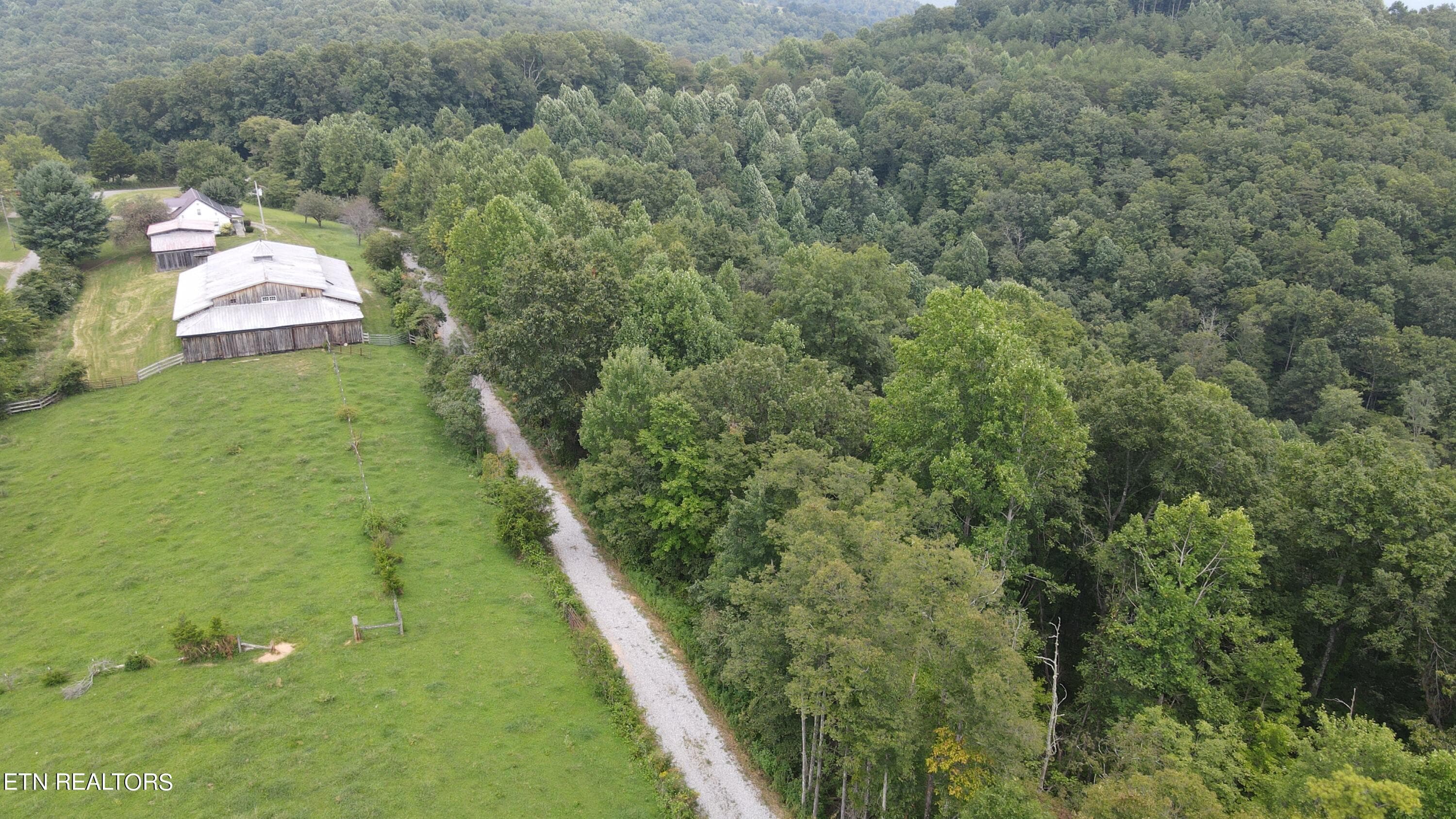 DJI_0246 - 1088 Jones Ridge Rd, Speedwell, TN 37870
