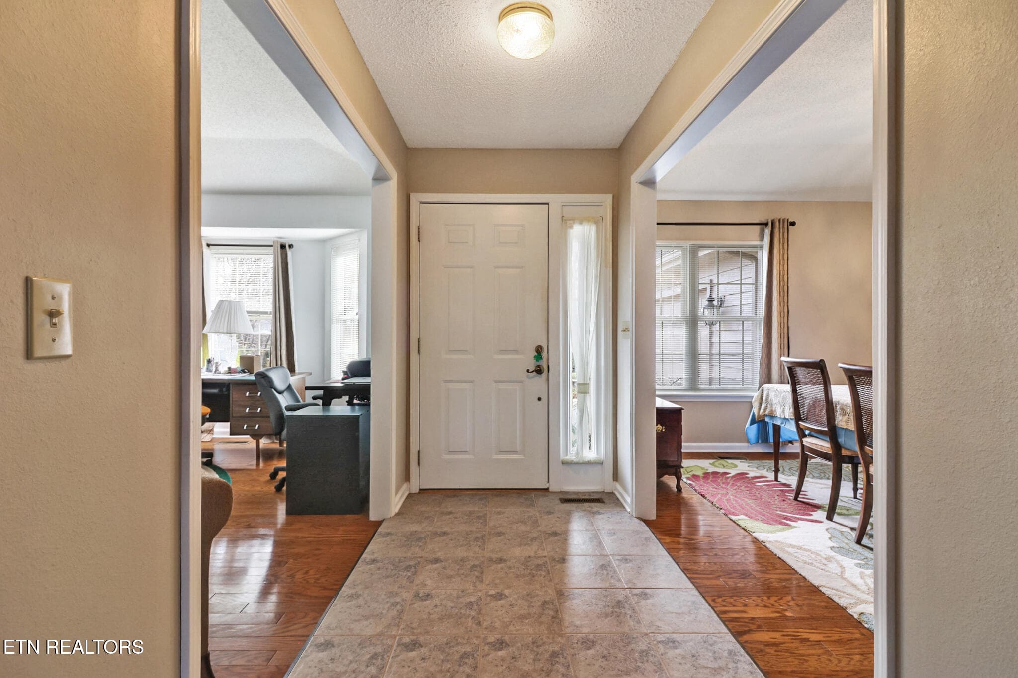 Tiled entryway - 116 Huntington Drive, Fairfield Glade, TN 38558