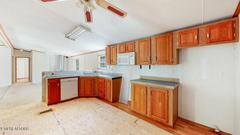 tempImagesHELMw - 1161 Essary Road, Tazewell, TN 37879