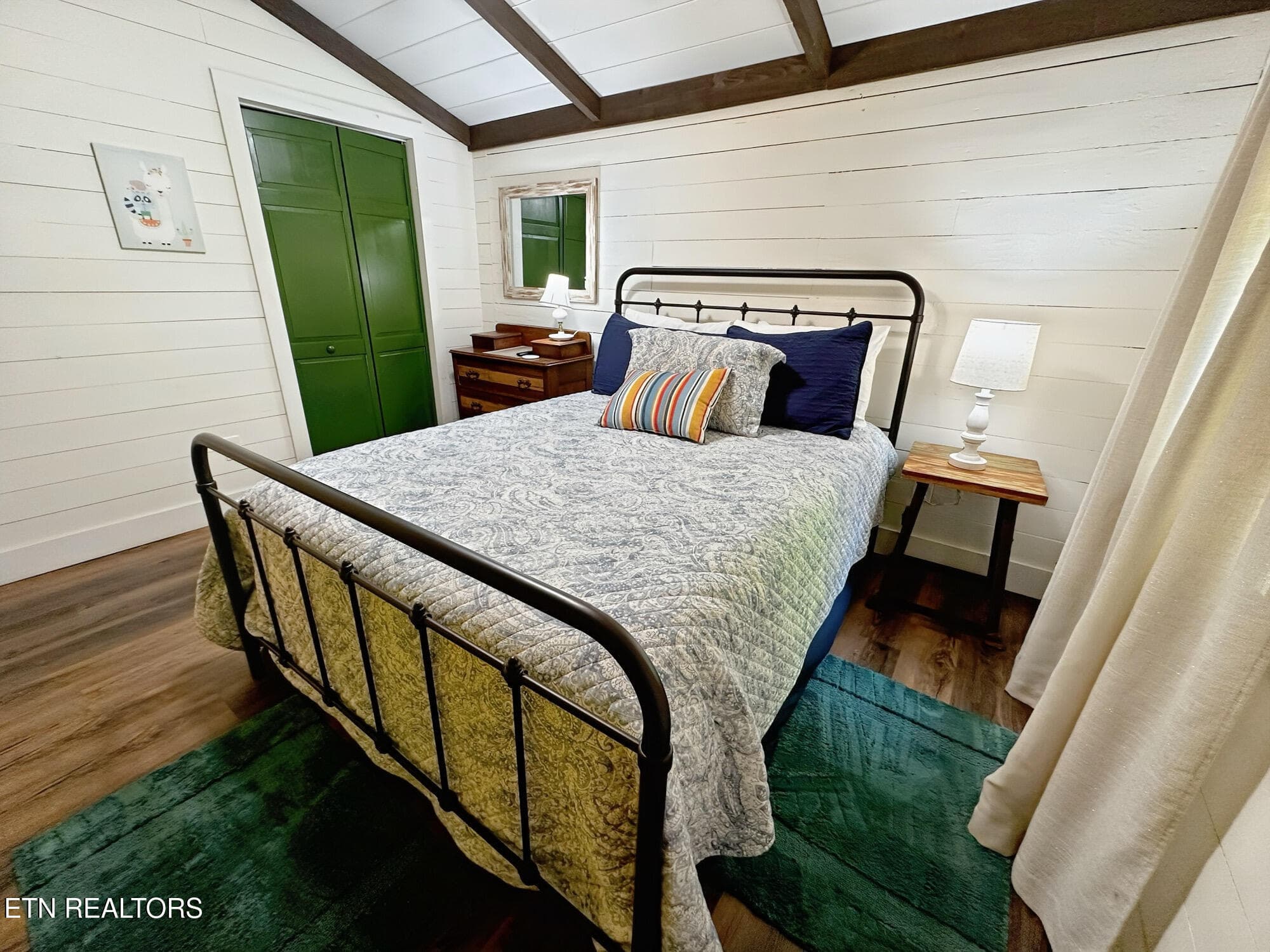 Bedroom 1 - 576 Mill Creek Rd, Pigeon Forge, TN 37863