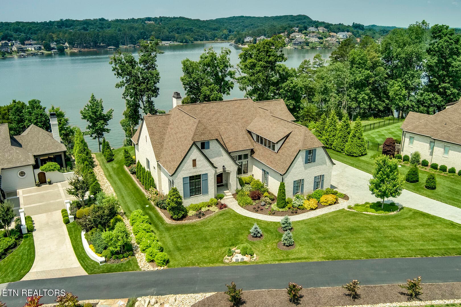 02_ShadowHillDrive_1270_FrontLeftElevate - 1270 Shadow Hill Drive, Lenoir City, TN 37772, Lenoir City